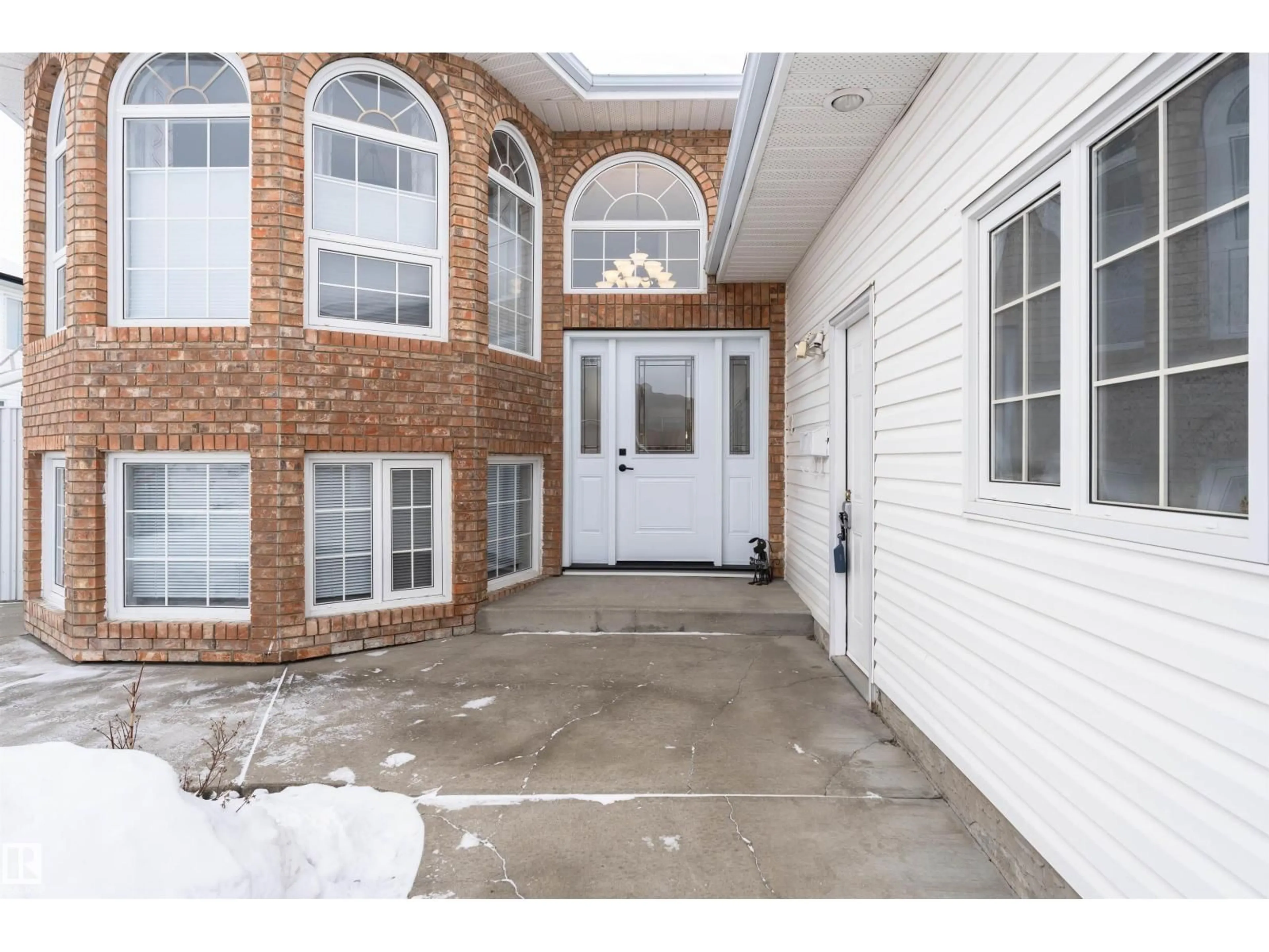 Unknown for 5755 161 AV, Edmonton Alberta T5Y2S9