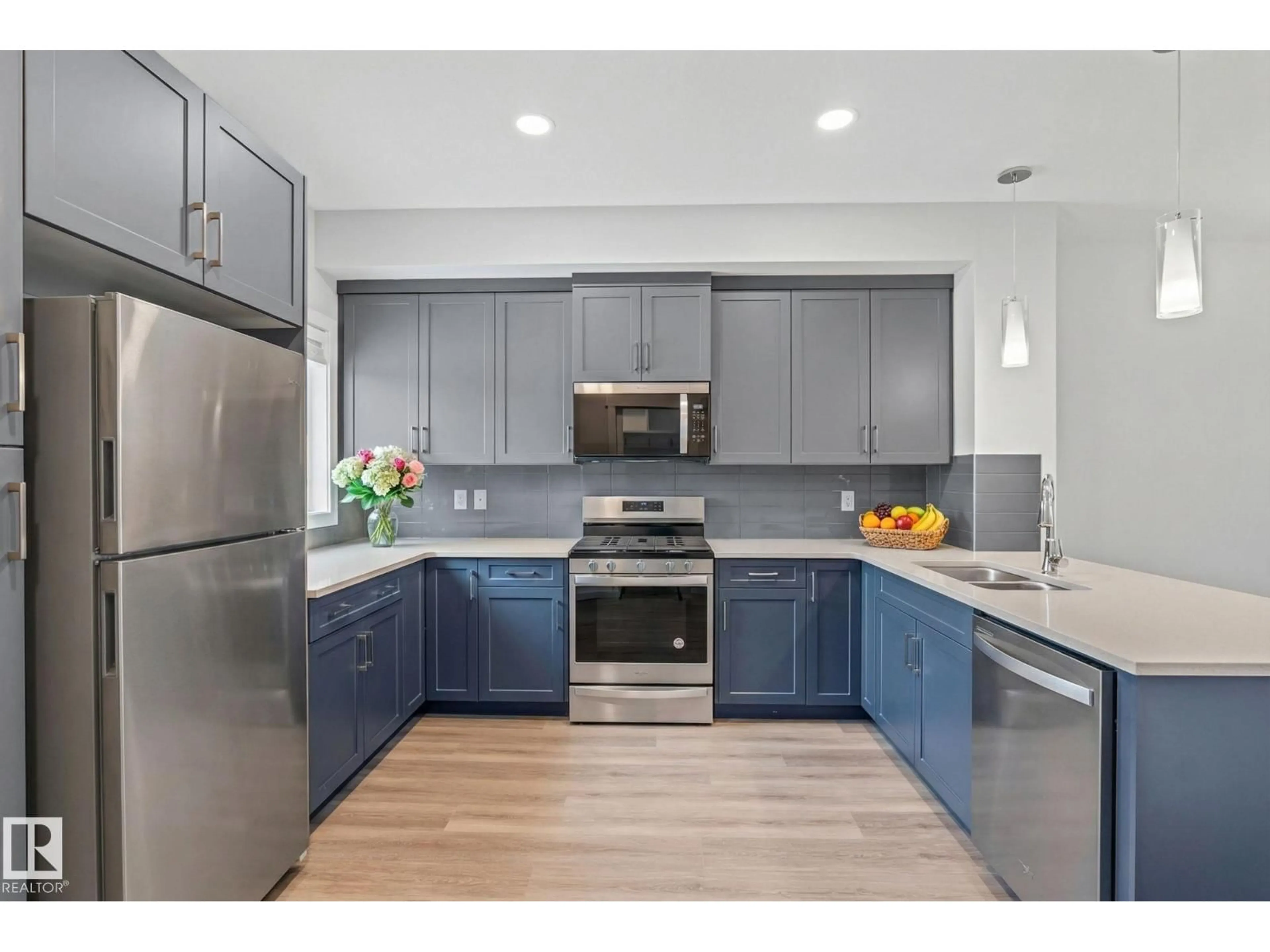 Open concept kitchen, unknown for 5112 69 ST, Beaumont Alberta T4X2Z3