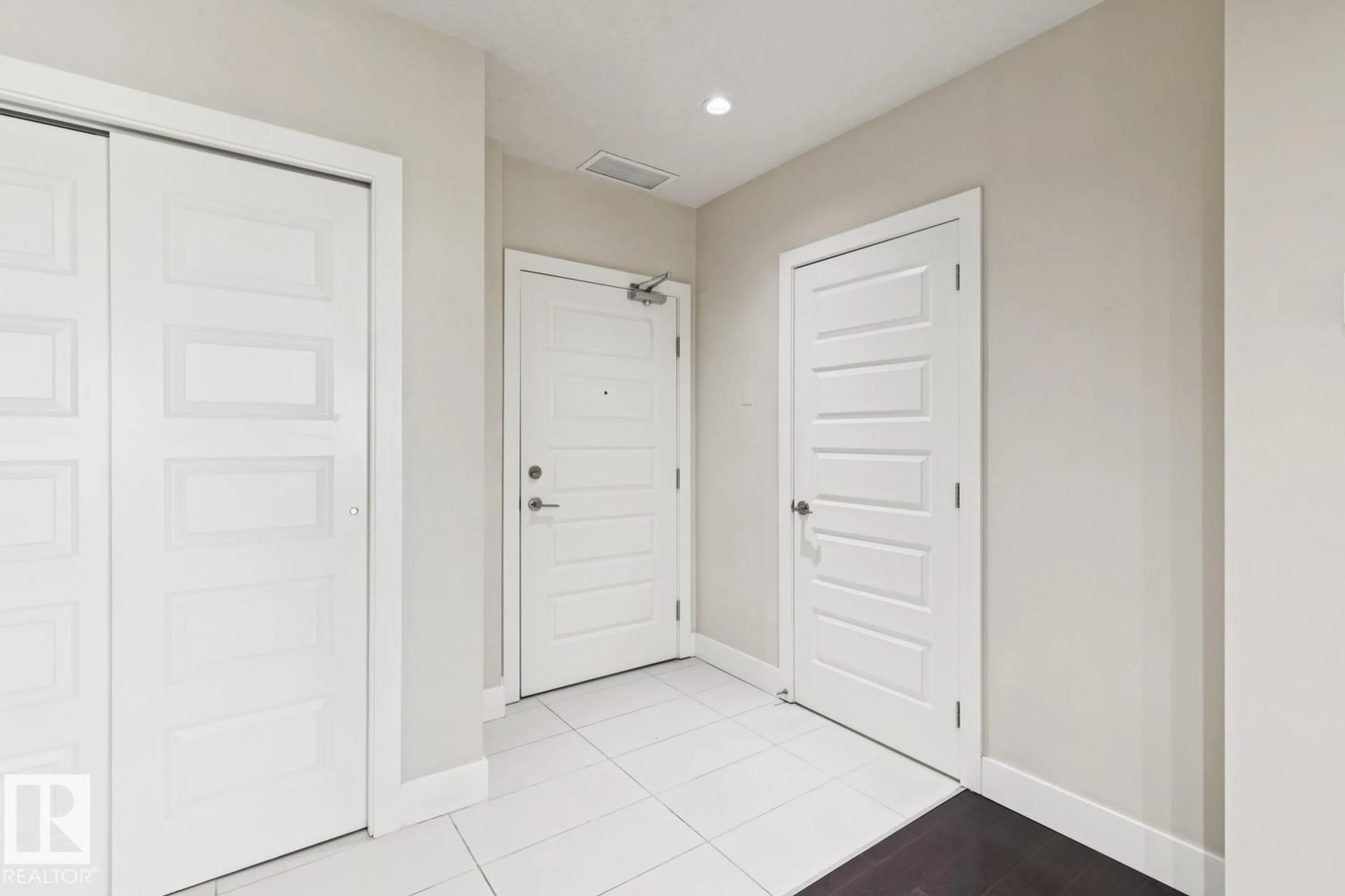 Indoor entryway for #208 - 1350 WINDERMERE WY, Edmonton Alberta T6W2J3