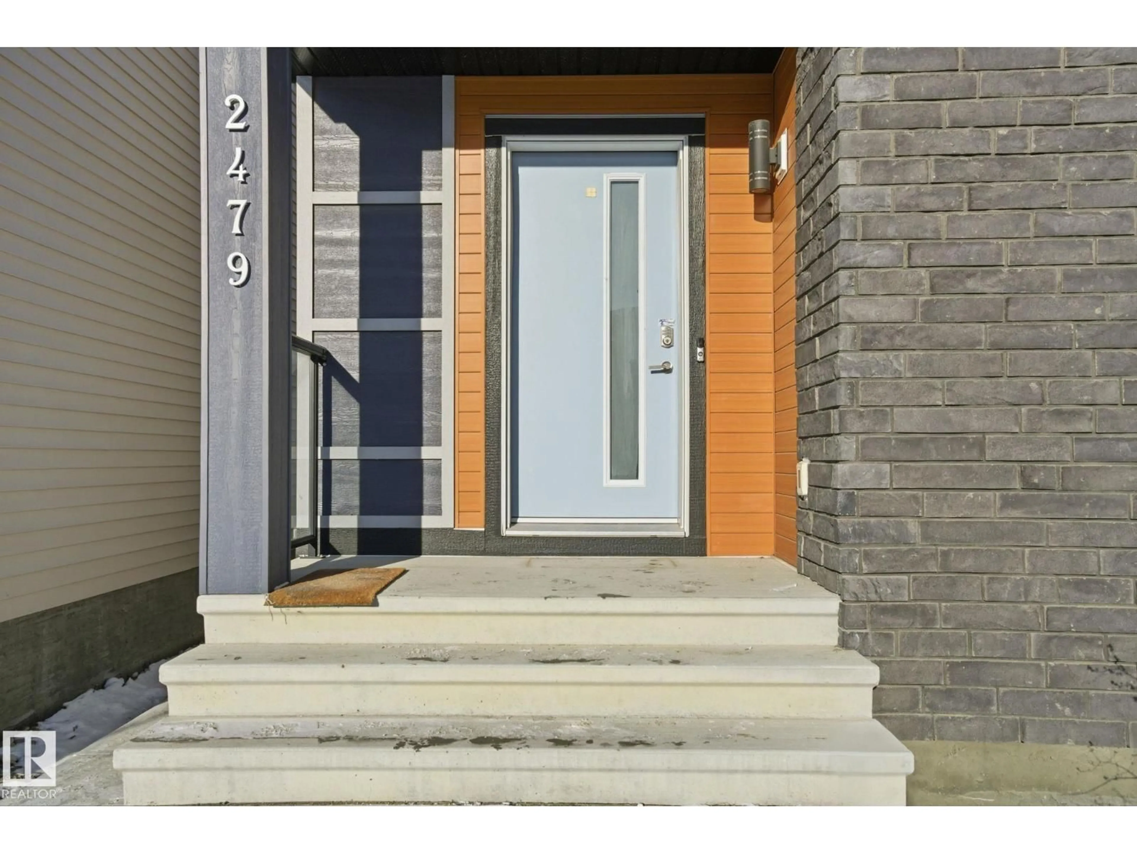 Indoor entryway for CI SW - 2479 KELLY CIRCLE, Edmonton Alberta T6W4G2
