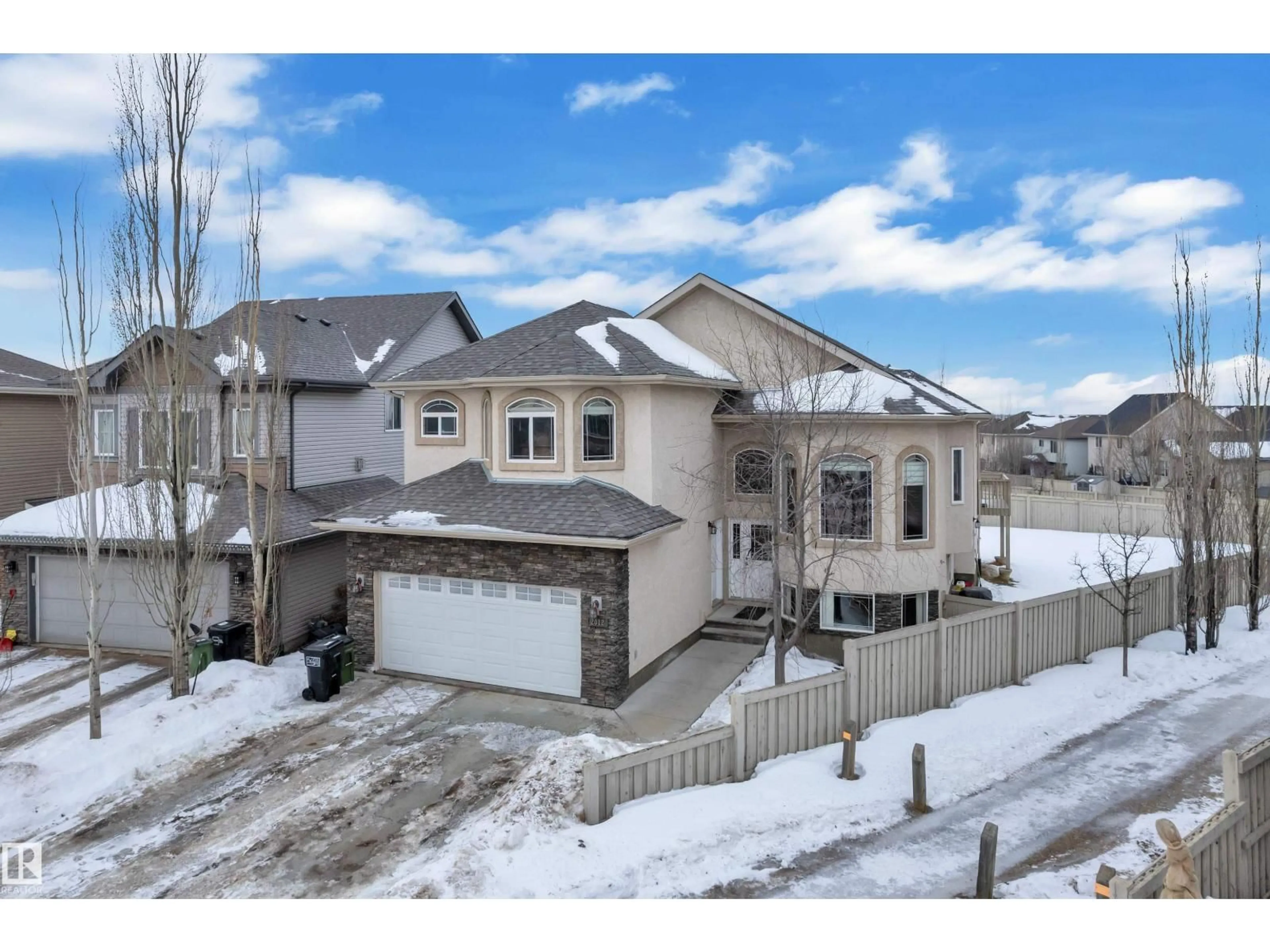 A pic from outside/outdoor area/front of a property/back of a property/a pic from drone, street for SW - 2012 69 ST, Edmonton Alberta T6X0S6