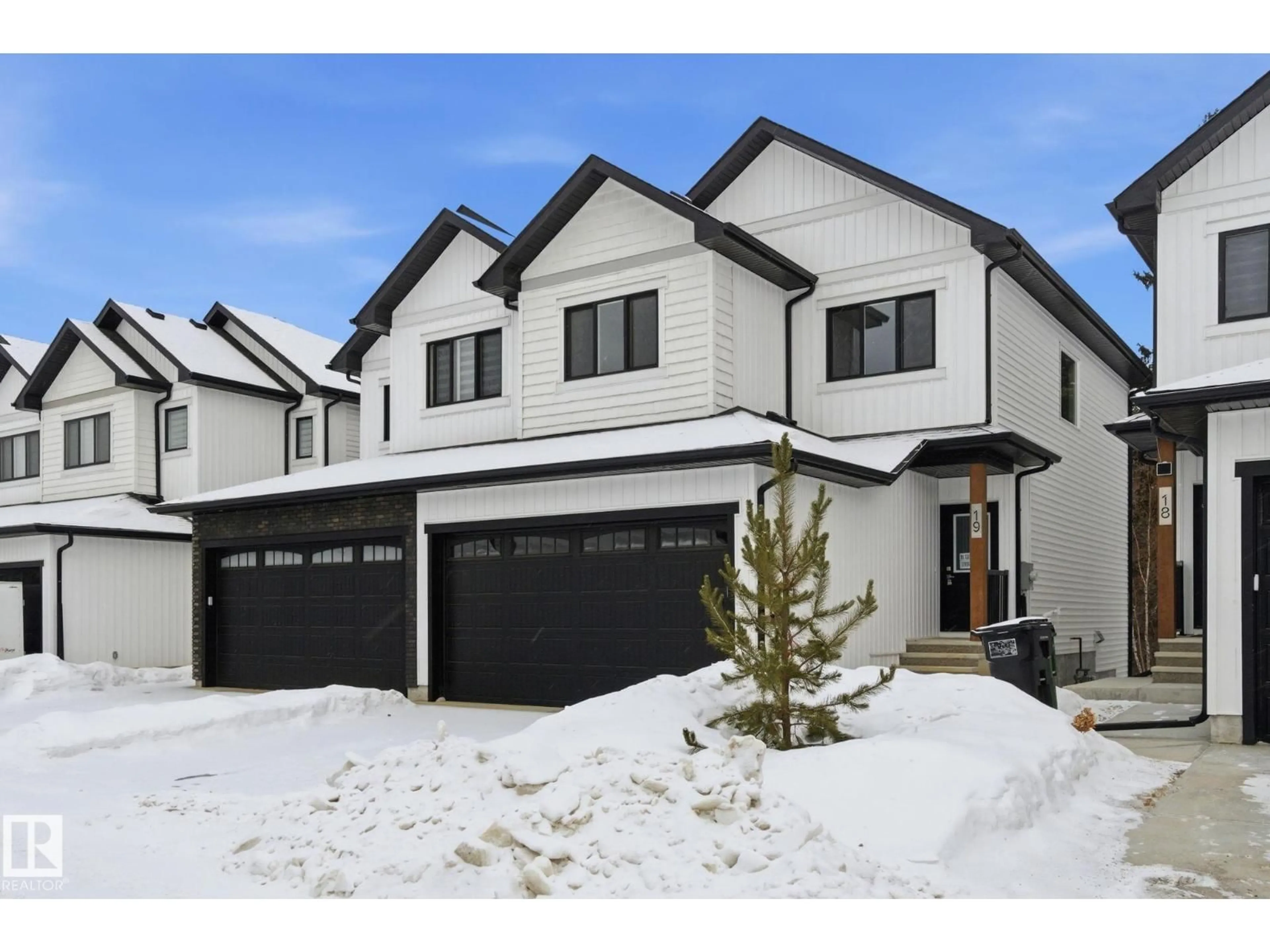 Unknown for 19 5122 213A ST NW, Edmonton Alberta T6M1M6