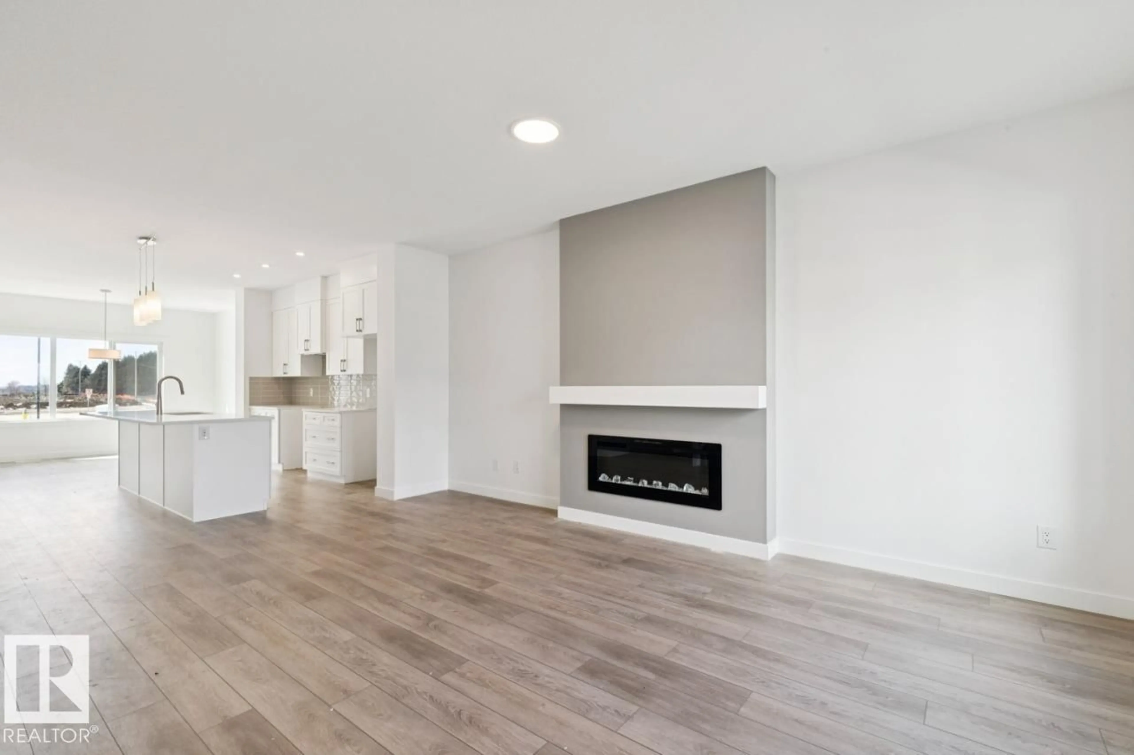 Unknown for 245 WATTLE RD, Leduc Alberta T9E0T7