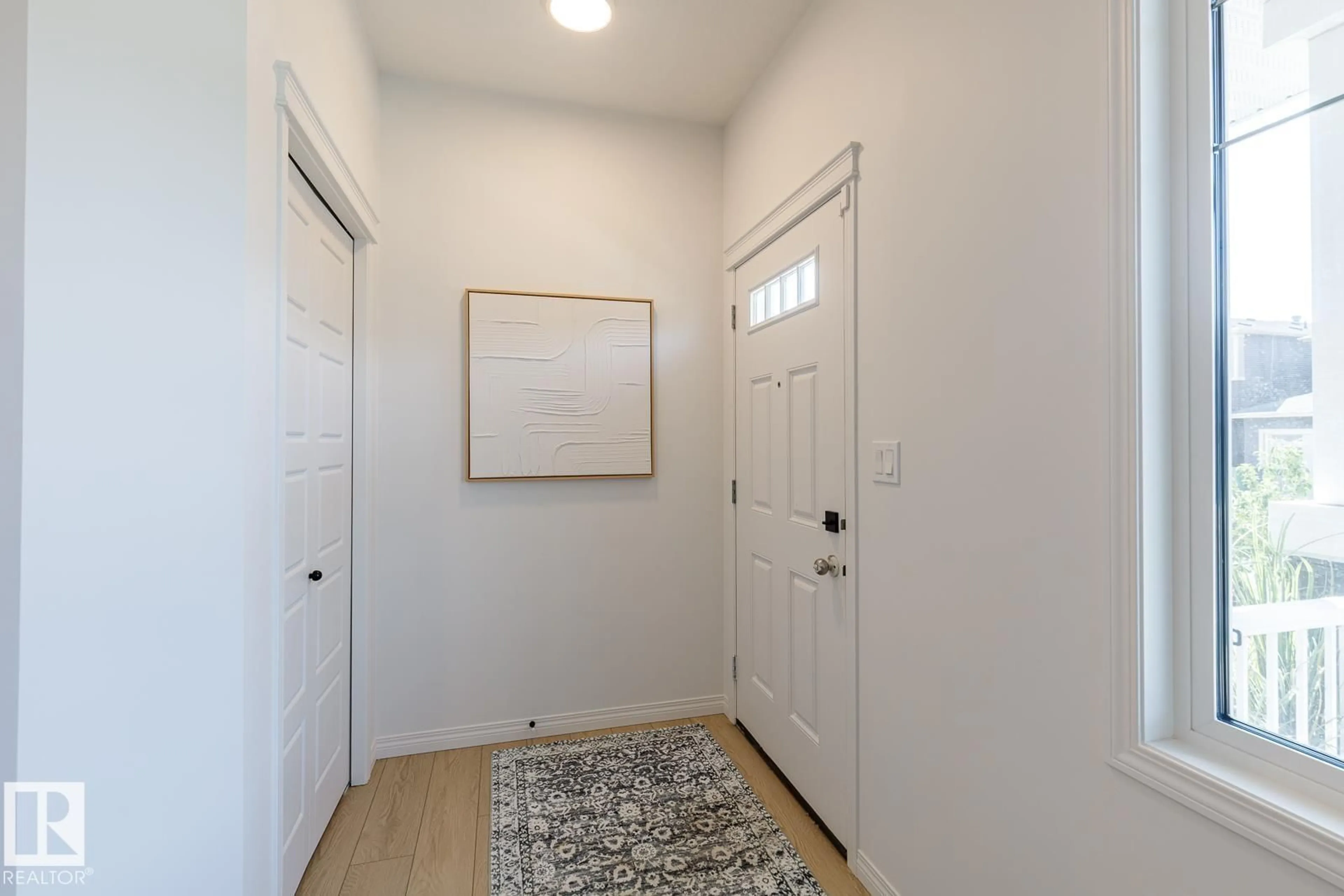 Indoor entryway for 3724 42 AV, Beaumont Alberta T4X3B3