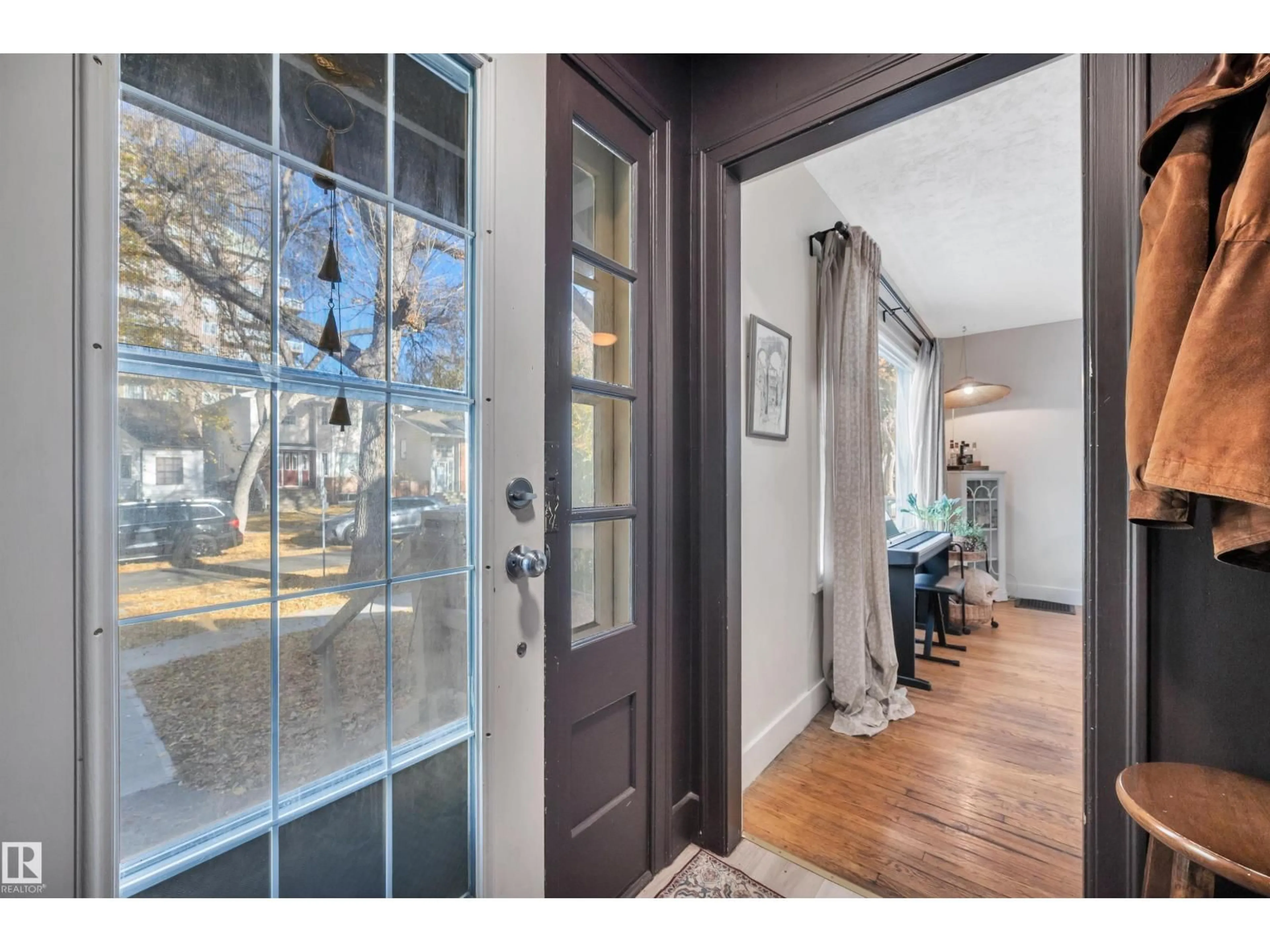Indoor entryway for 11109 81 AV, Edmonton Alberta T6G0S6