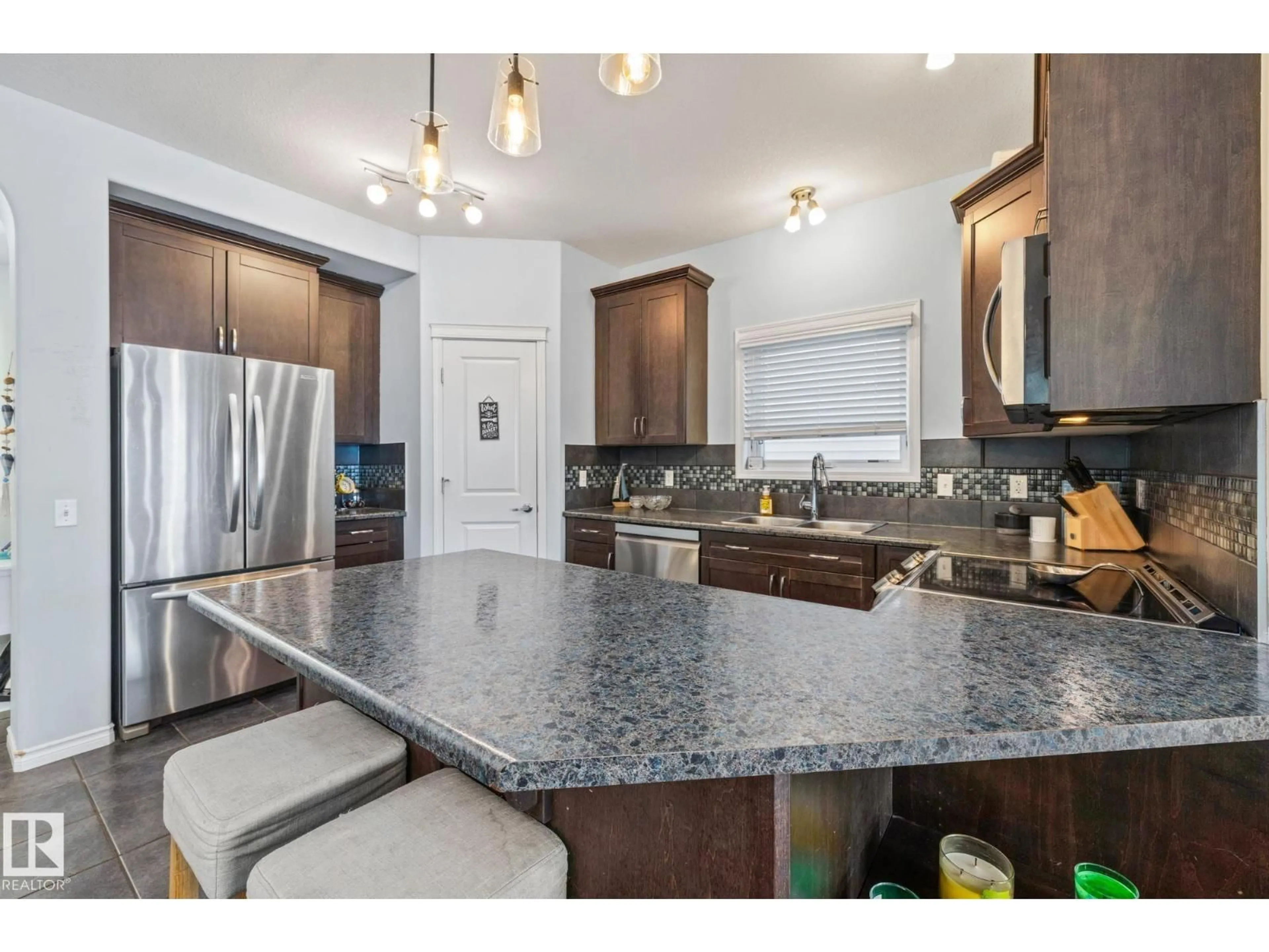 Open concept kitchen, unknown for SW - 7020 22 AV, Edmonton Alberta T6X0T8