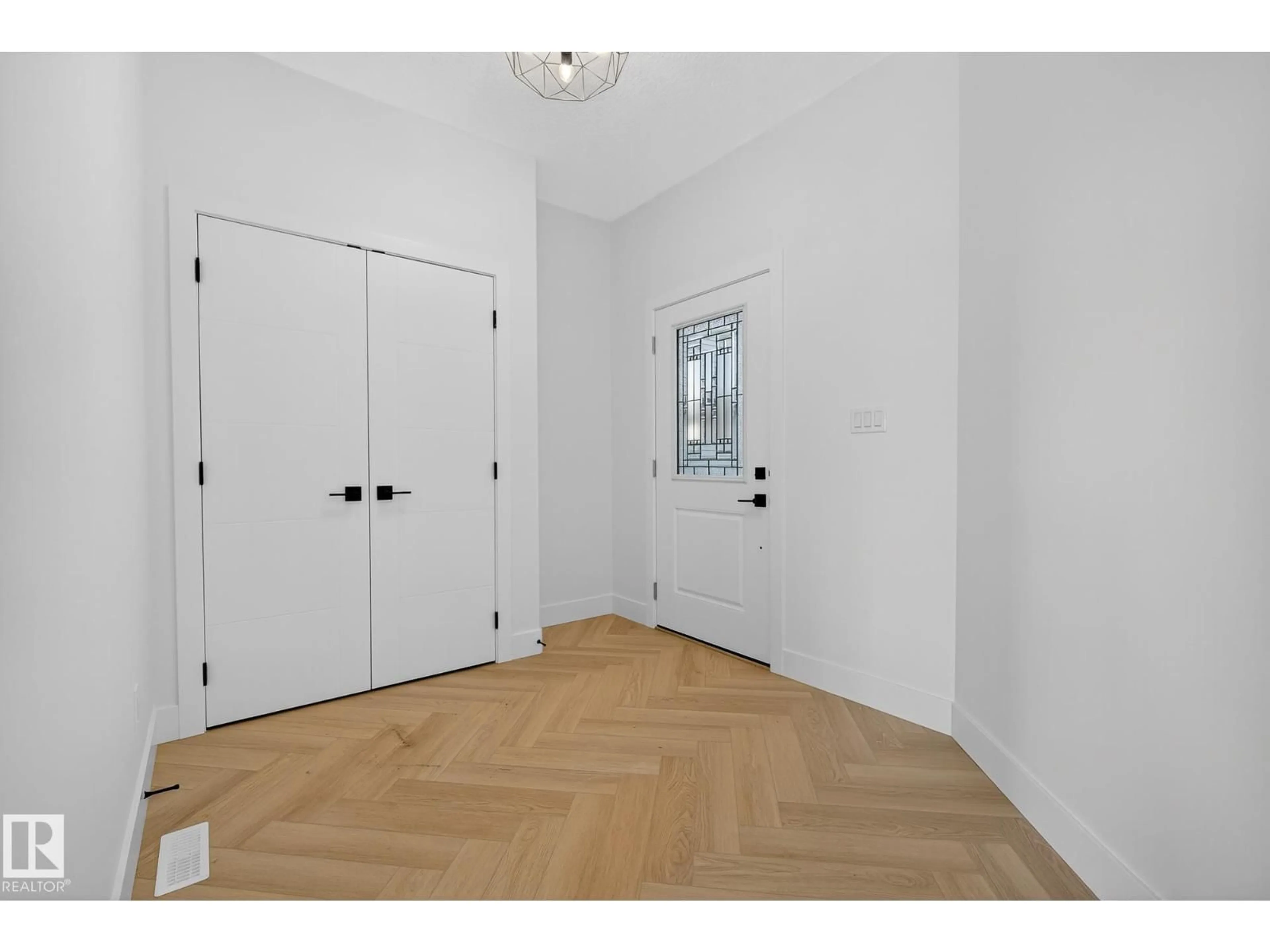 Unknown for 166 CALEDON CRESCENT, Spruce Grove Alberta T7X4E3