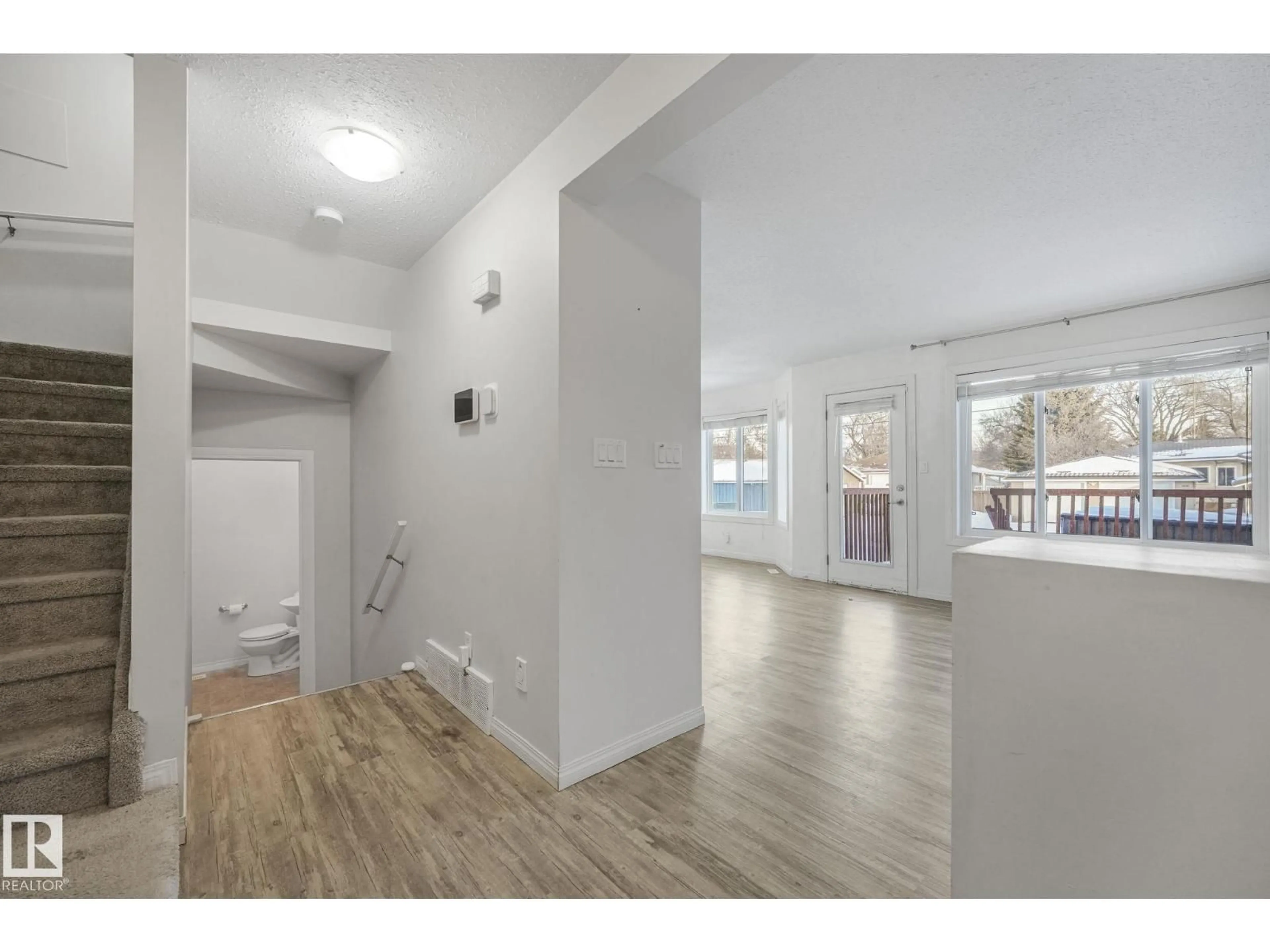 Unknown for #2 - 11813 43 ST, Edmonton Alberta T5W2P3