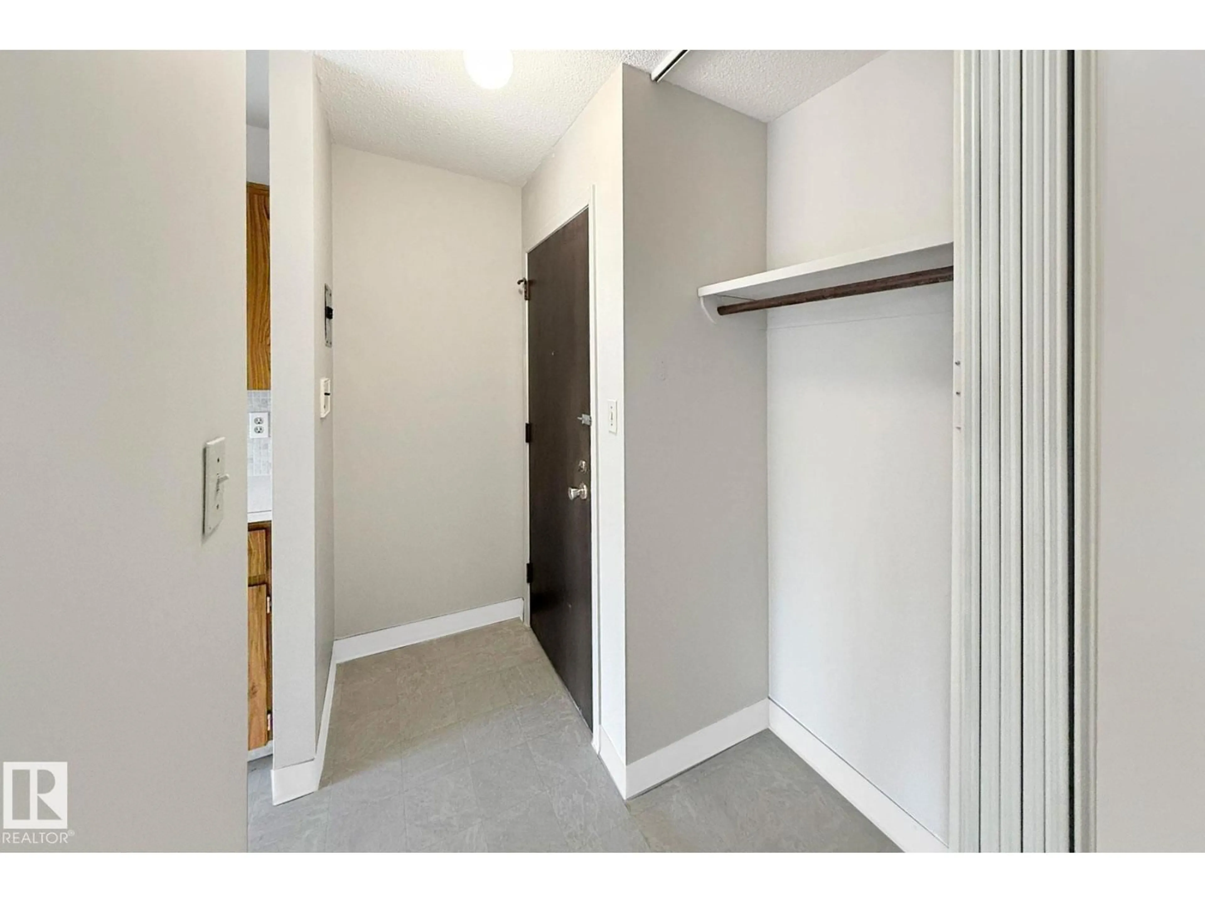 Indoor entryway for #311 - 10835 114 ST, Edmonton Alberta T5H3K3