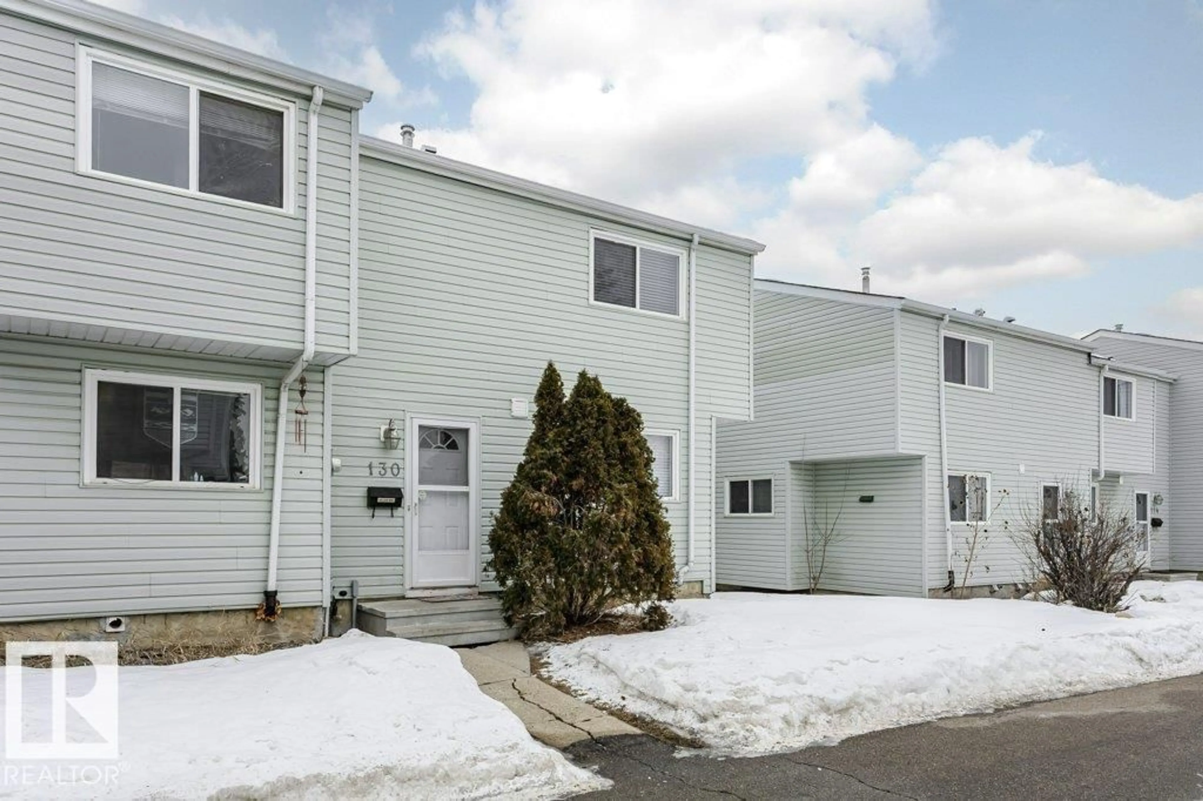 Home with vinyl exterior material, street for 130 DICKINSFIELD CO NW, Edmonton Alberta T5E5V8