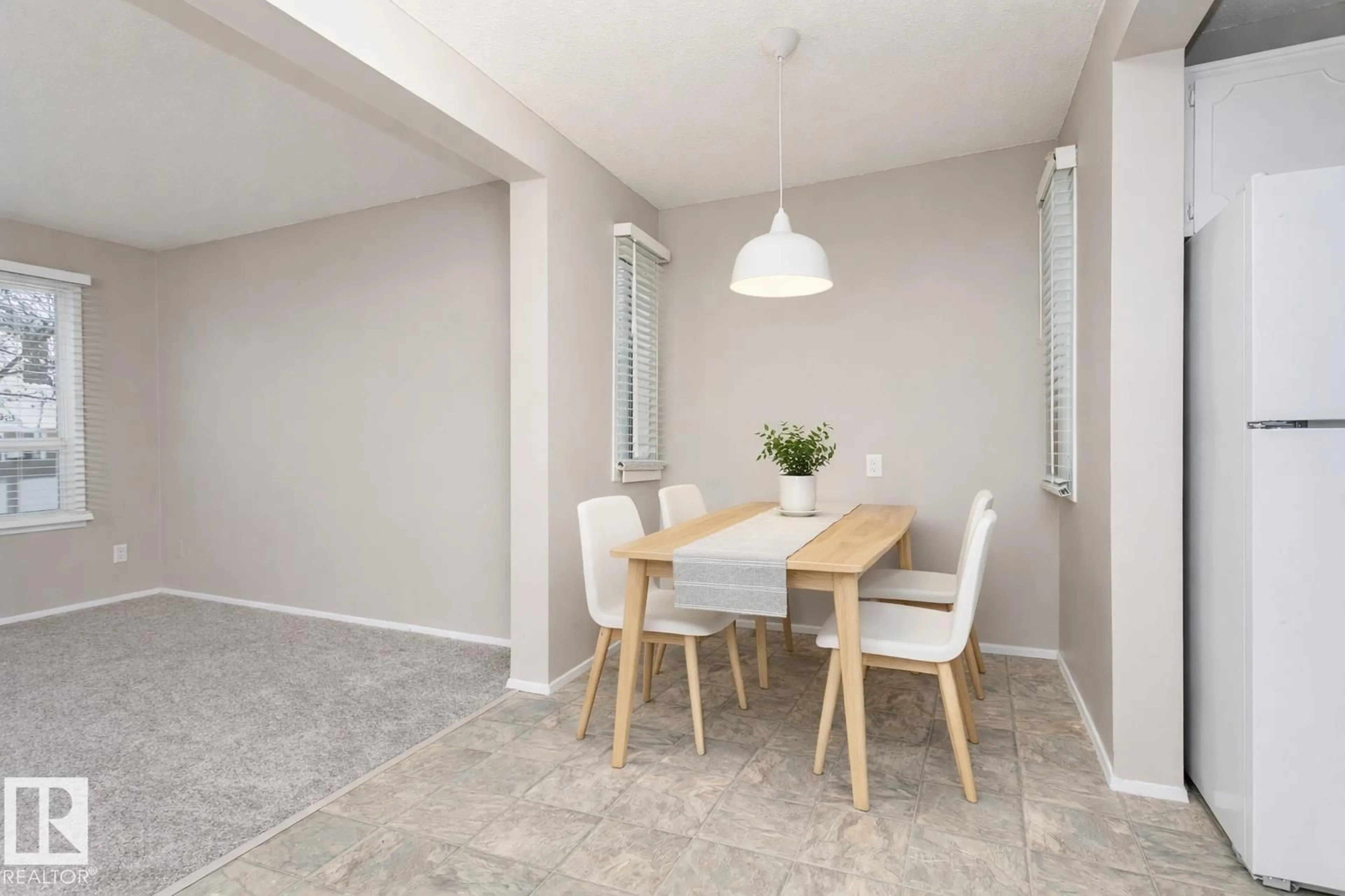 Dining room, unknown for 130 DICKINSFIELD CO NW, Edmonton Alberta T5E5V8