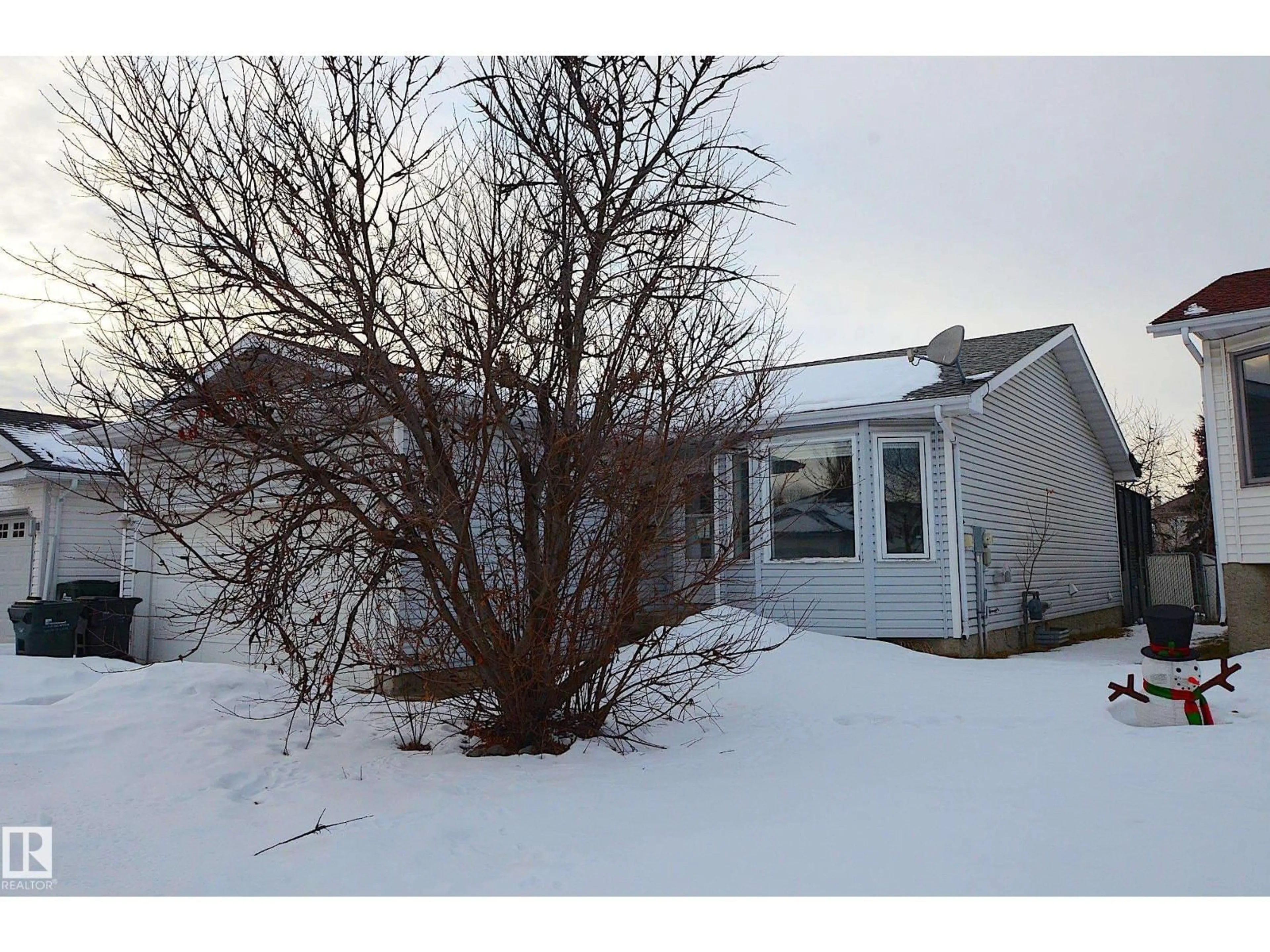 Unknown for 576 RAINBOW CR, Sherwood Park Alberta T8A5N6