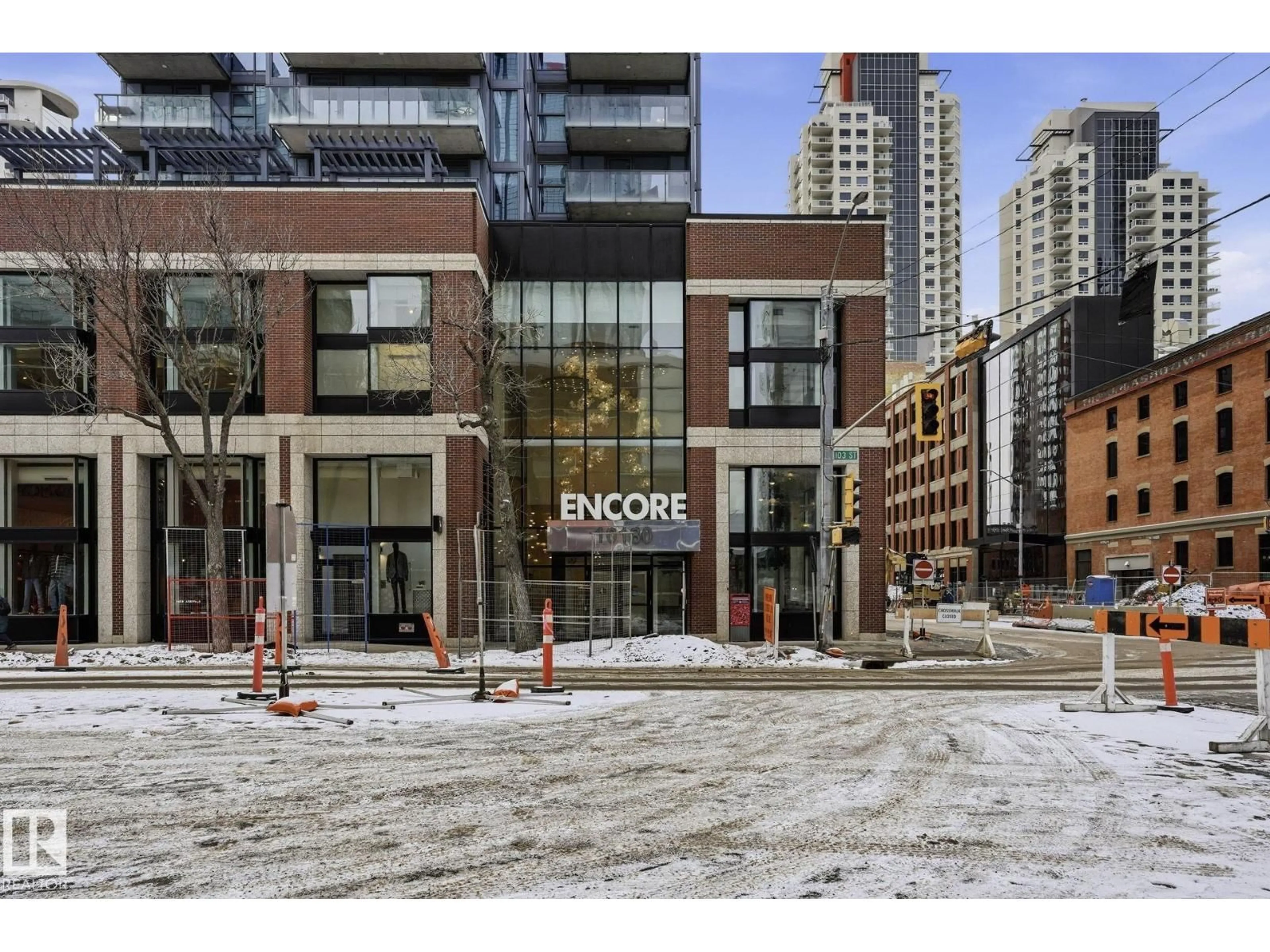 Indoor foyer for #503 - 10180 103 ST NW, Edmonton Alberta T8R1A9