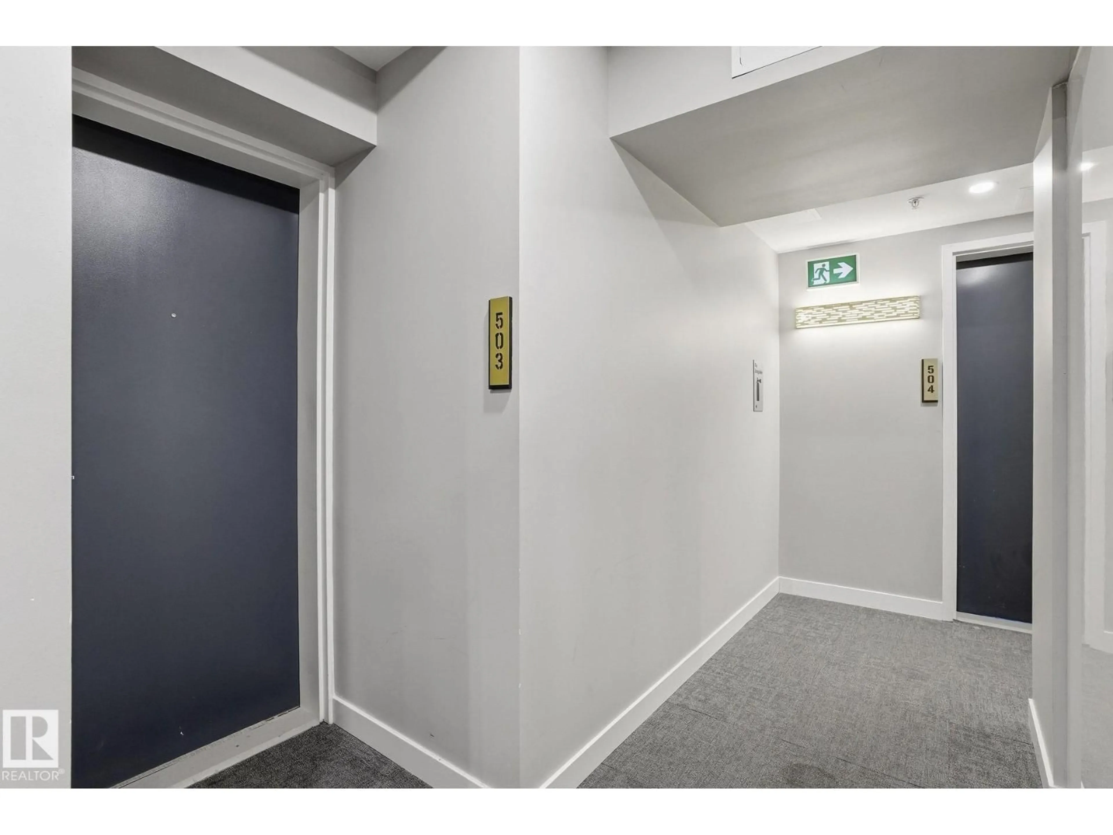 Indoor foyer for #503 - 10180 103 ST NW, Edmonton Alberta T8R1A9