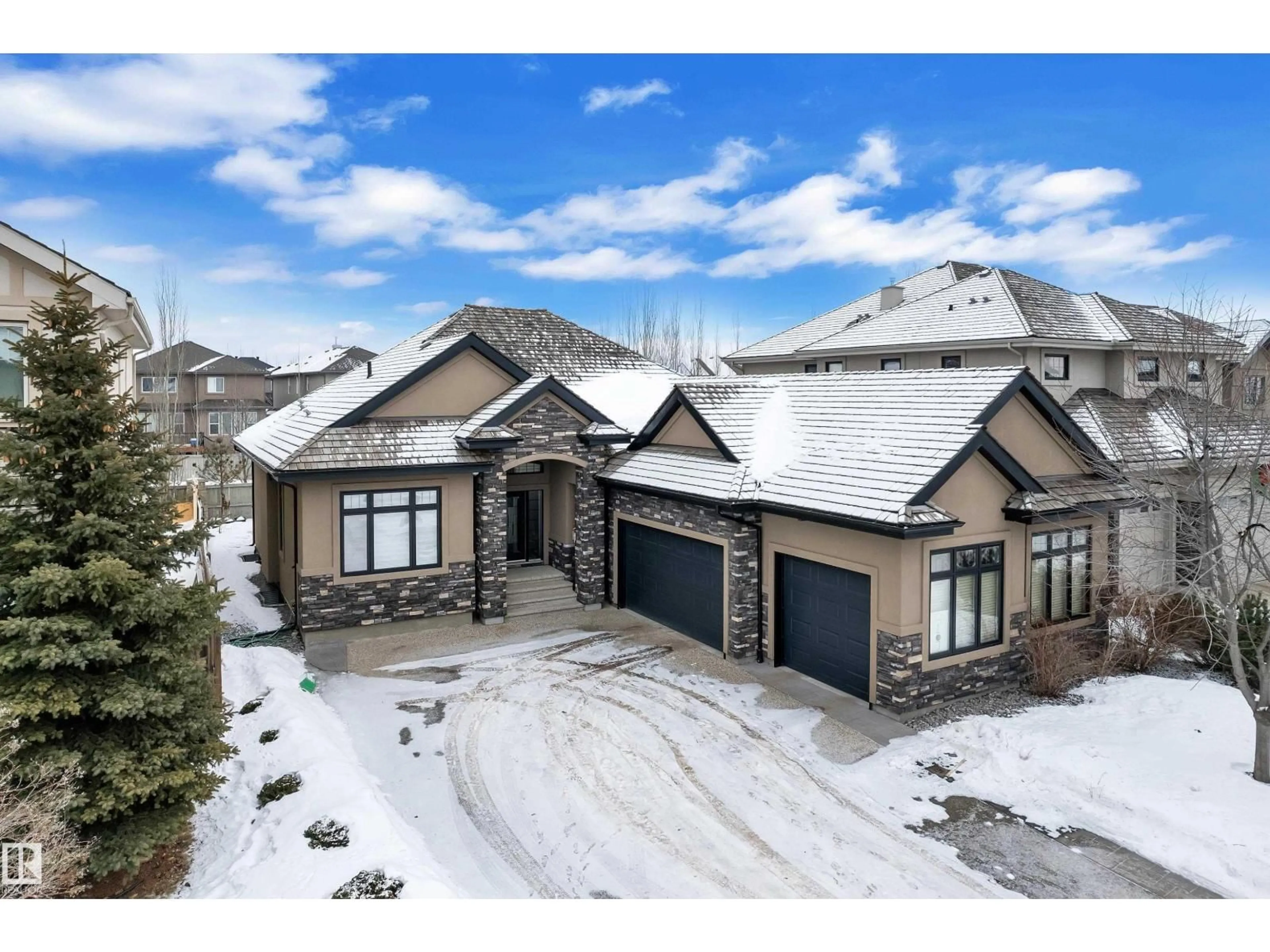 A pic from outside/outdoor area/front of a property/back of a property/a pic from drone, mountain view for 4107 WESTCLIFF HE SW, Edmonton Alberta T6W0X9