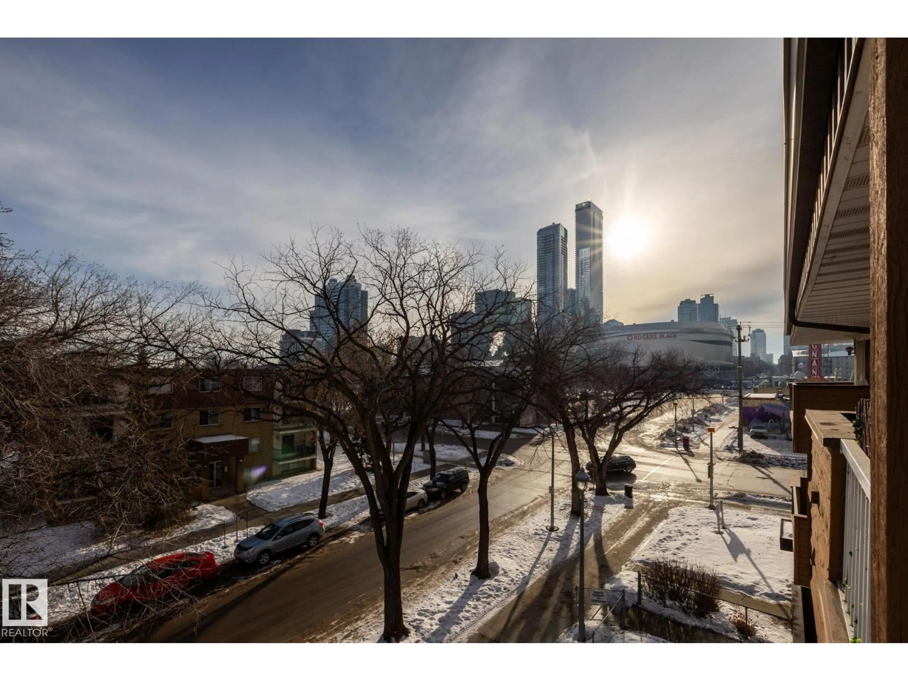 Blurry image for #303 - 10620 104 ST NW, Edmonton Alberta T5H2W2