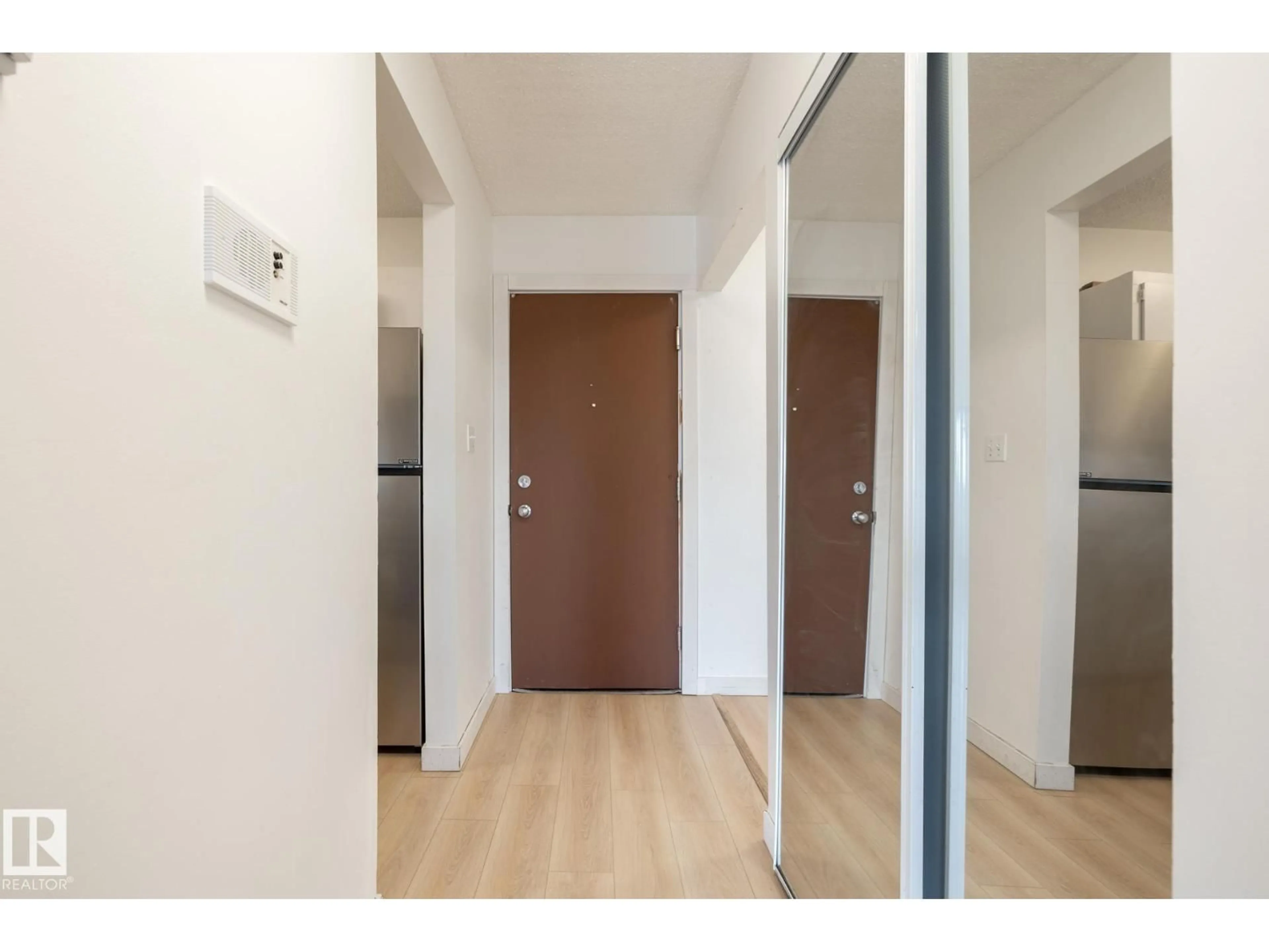 Unknown for #303 - 10620 104 ST NW, Edmonton Alberta T5H2W2