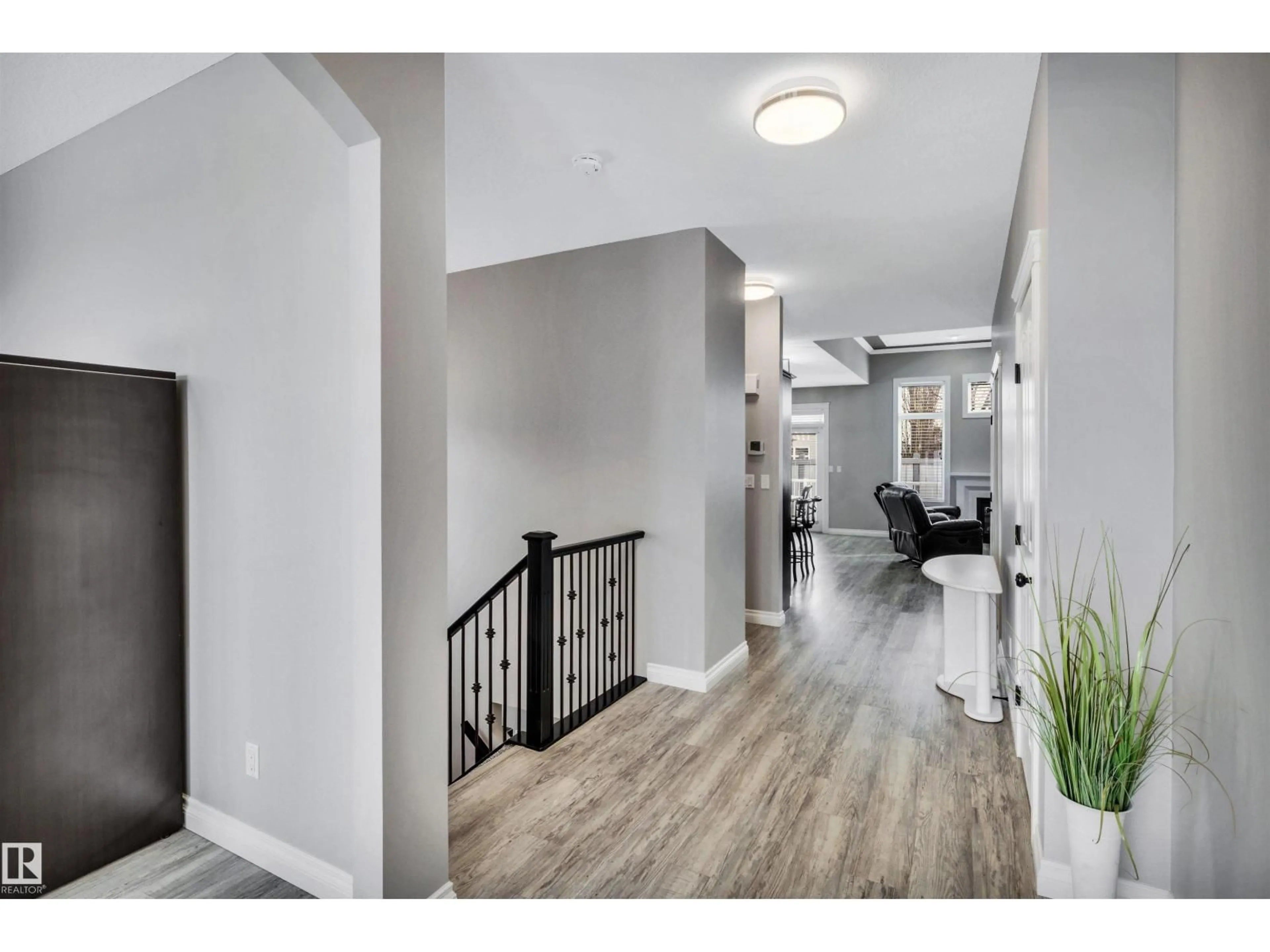 Indoor entryway for 22 61 LAFLEUR DRIVE, St. Albert Alberta T8N0X5