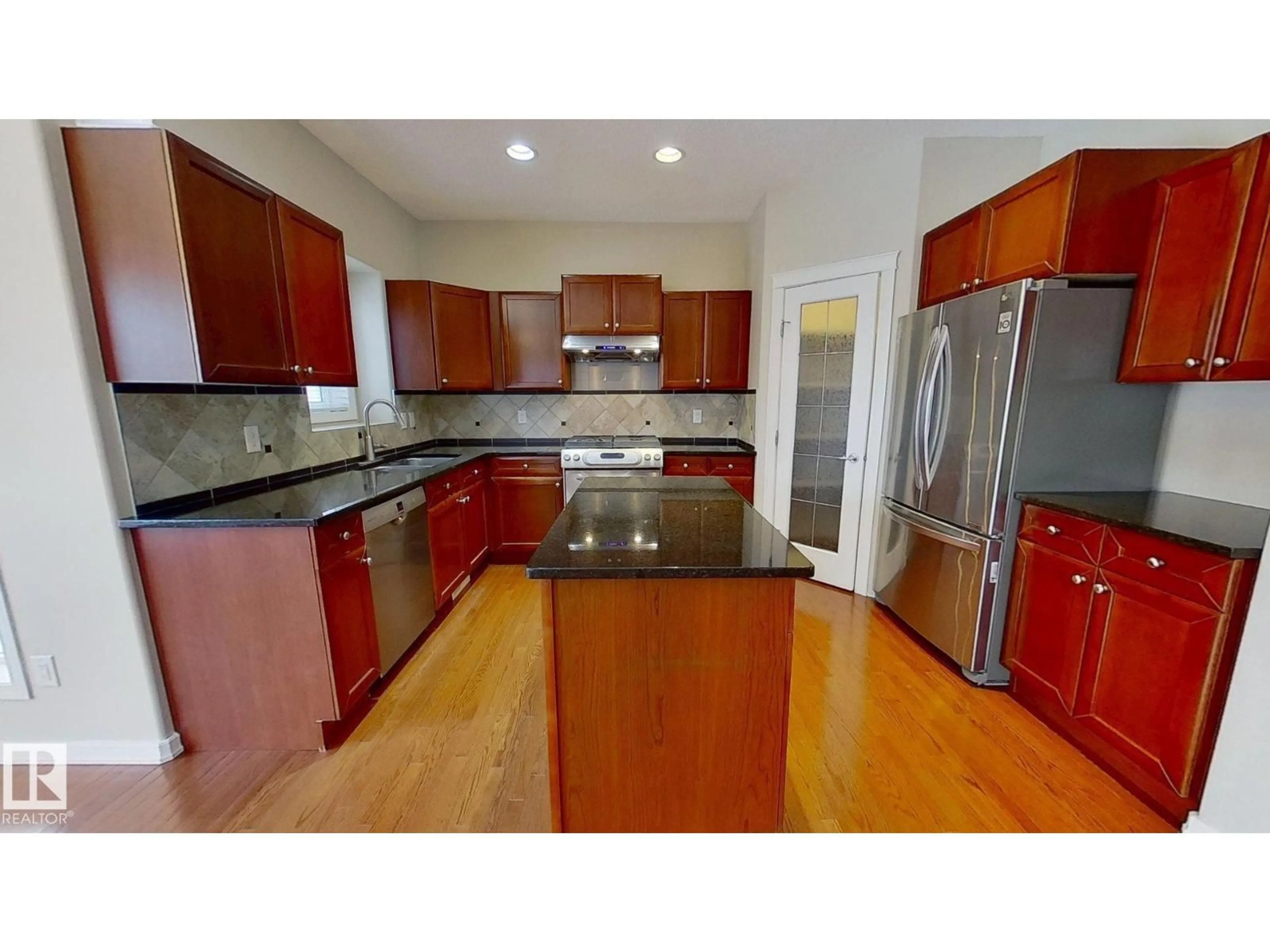 Open concept kitchen, unknown for 1157 TORY RD, Edmonton Alberta T6R3P2