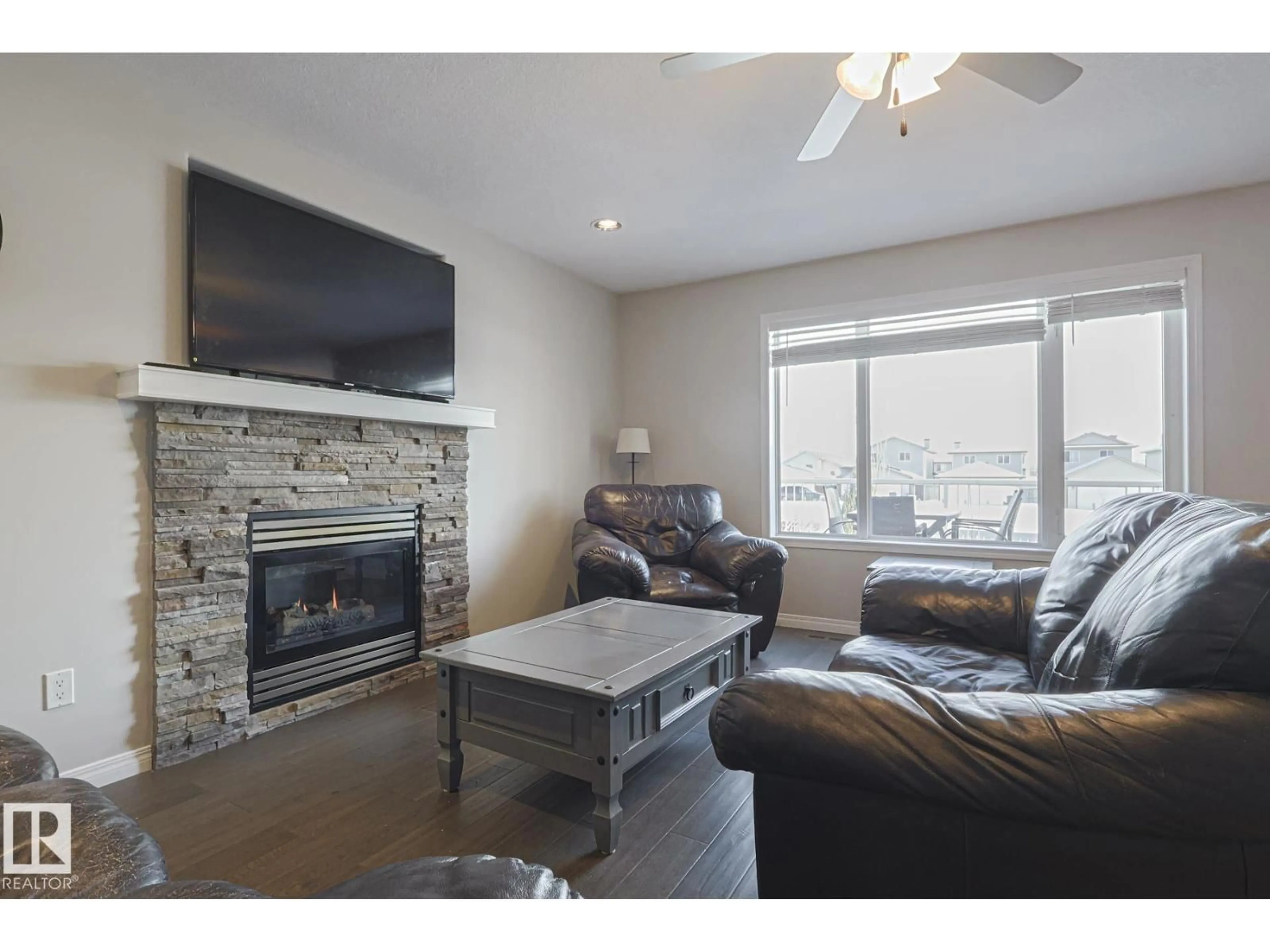 Living room with furniture, unknown for NW - 16415 45 ST, Edmonton Alberta T5Y0A6