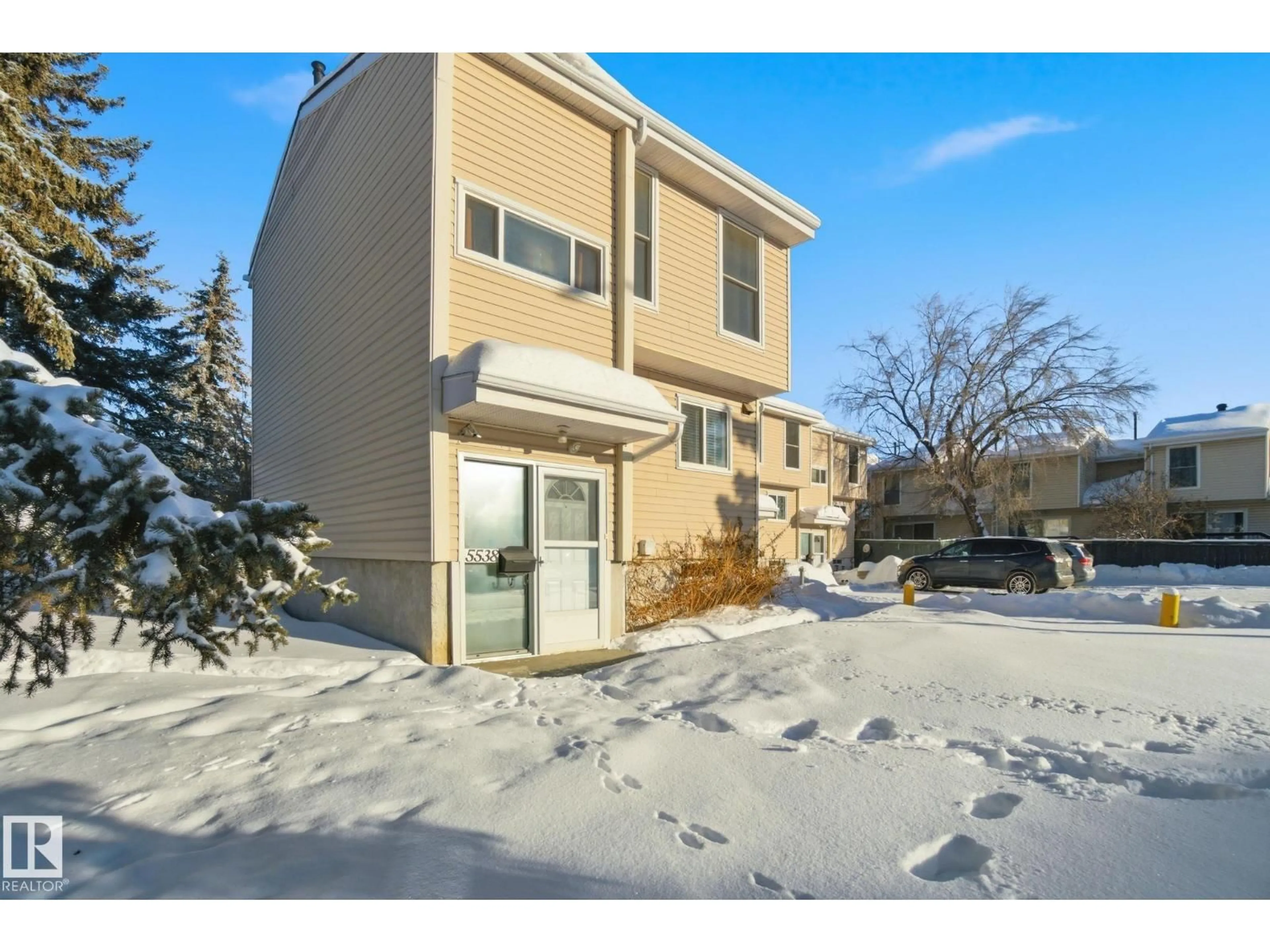 Unknown for 5538 145 AV, Edmonton Alberta T5A3R3