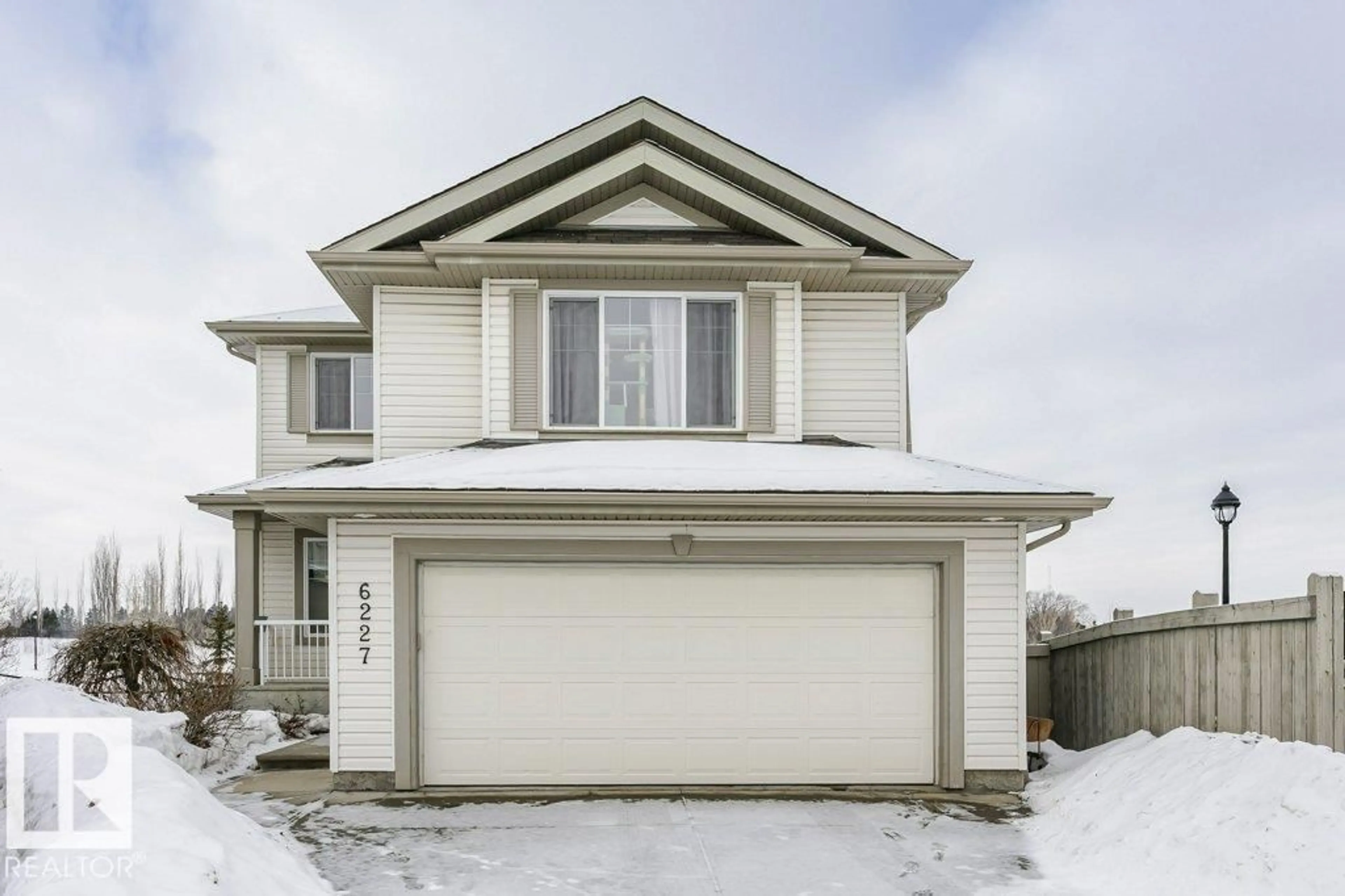 Unknown for SW - 6227 5 AV, Edmonton Alberta T6X0E8