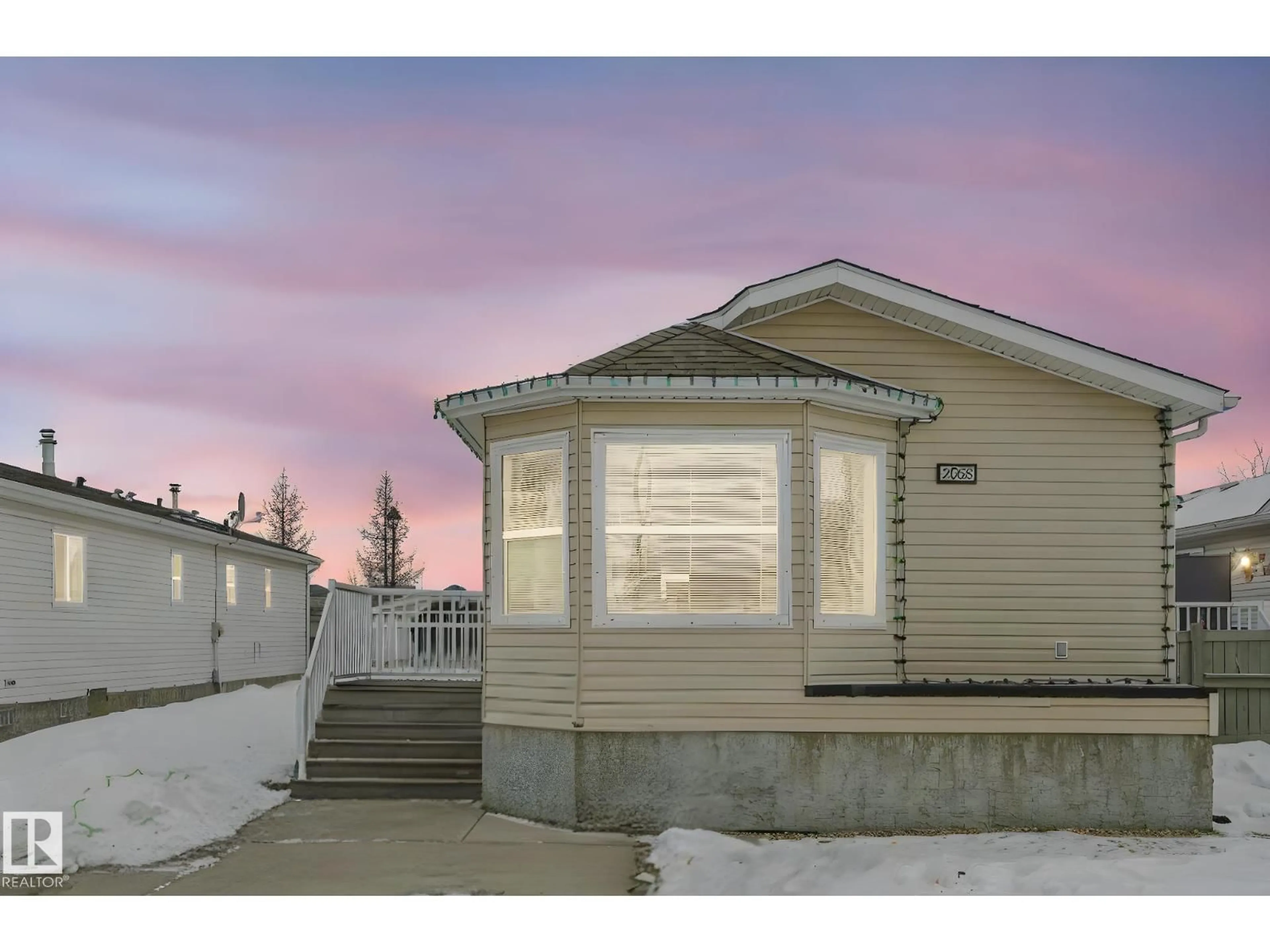 Home with vinyl exterior material, unknown for 2055 ASPEN CR, Leduc Alberta T9E8R5