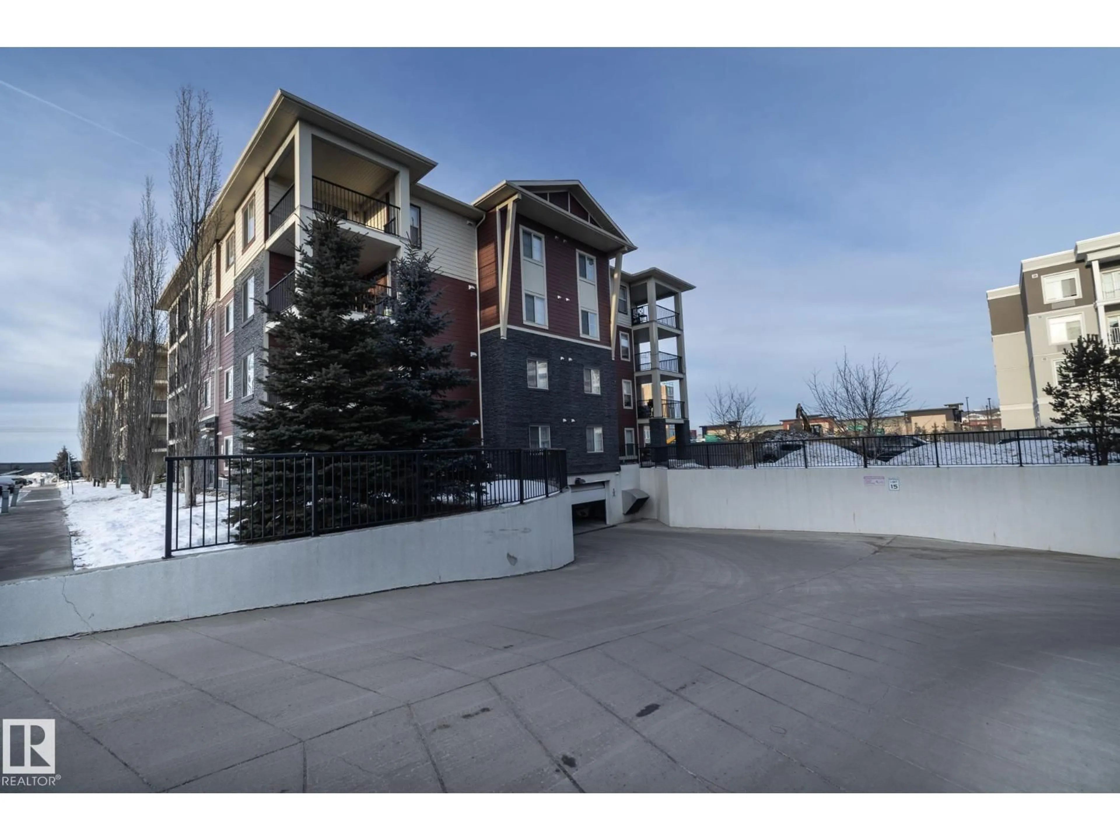 Unknown for 215 MULLEN PLACE, Edmonton Alberta T6R0W3