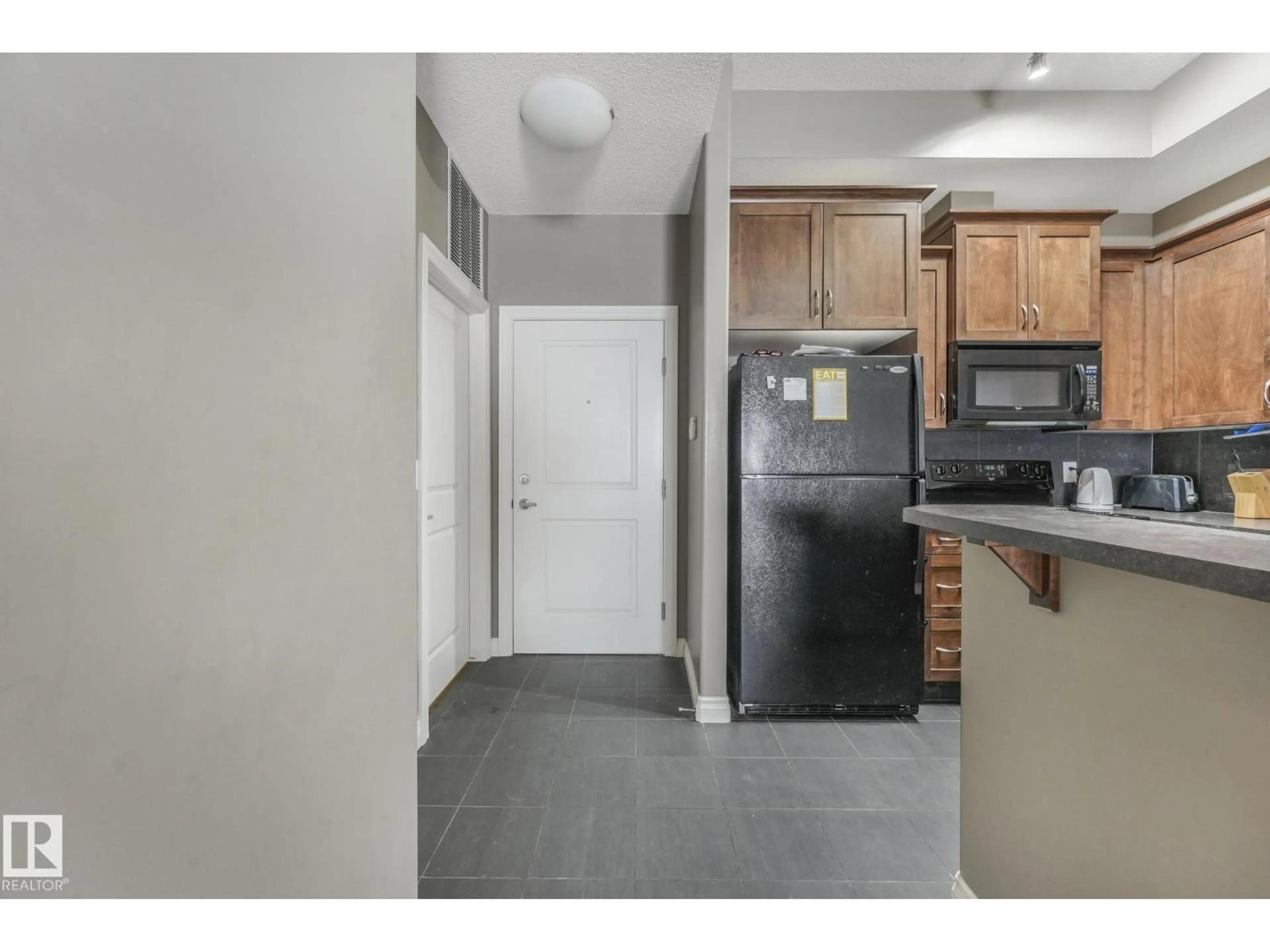 Standard kitchen, unknown for #103 - 6720 112 ST NW, Edmonton Alberta T6H6H3