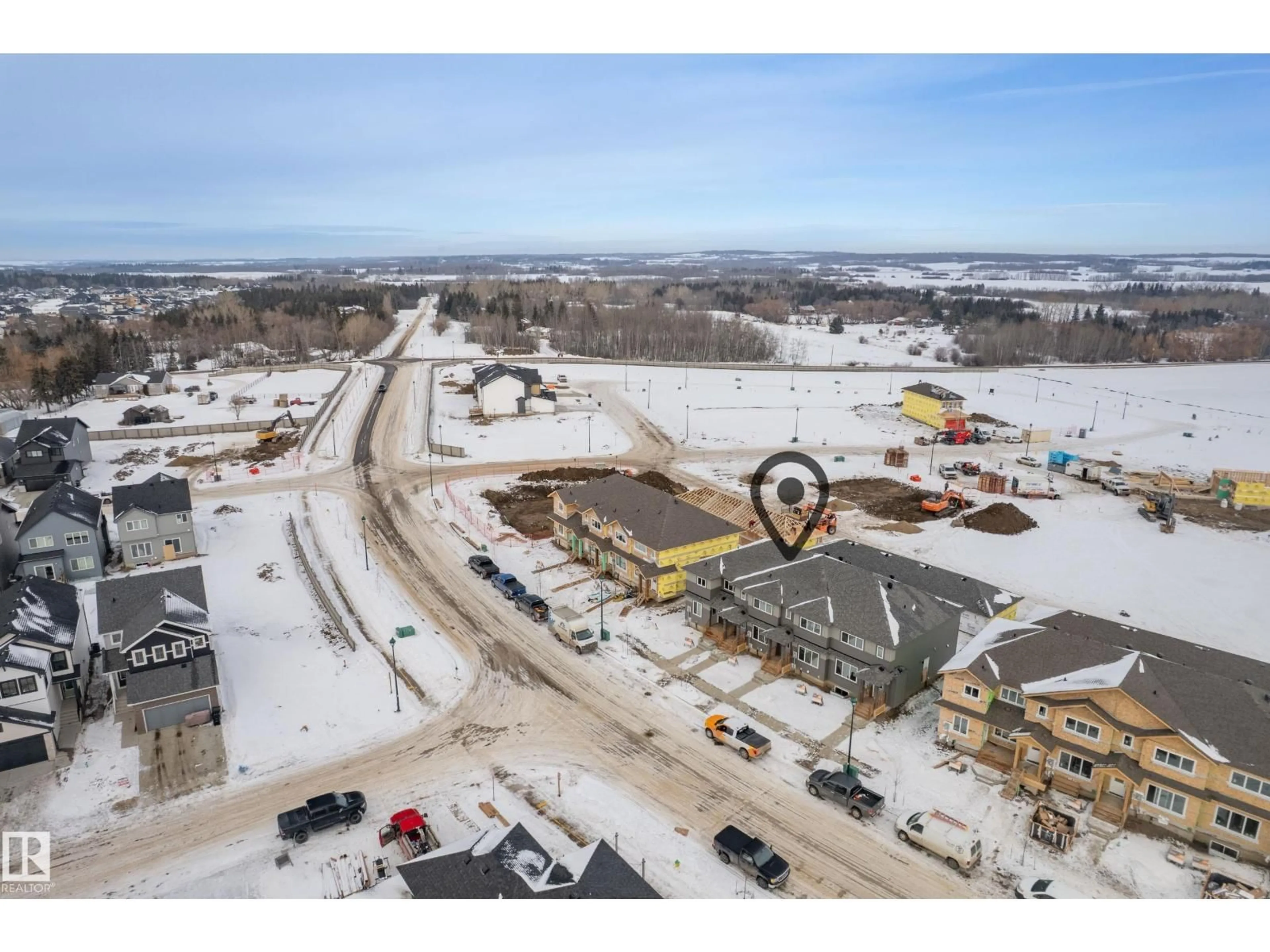 A pic from outside/outdoor area/front of a property/back of a property/a pic from drone, street for 34 BROUGHAM, Ardrossan Alberta T8E0B8