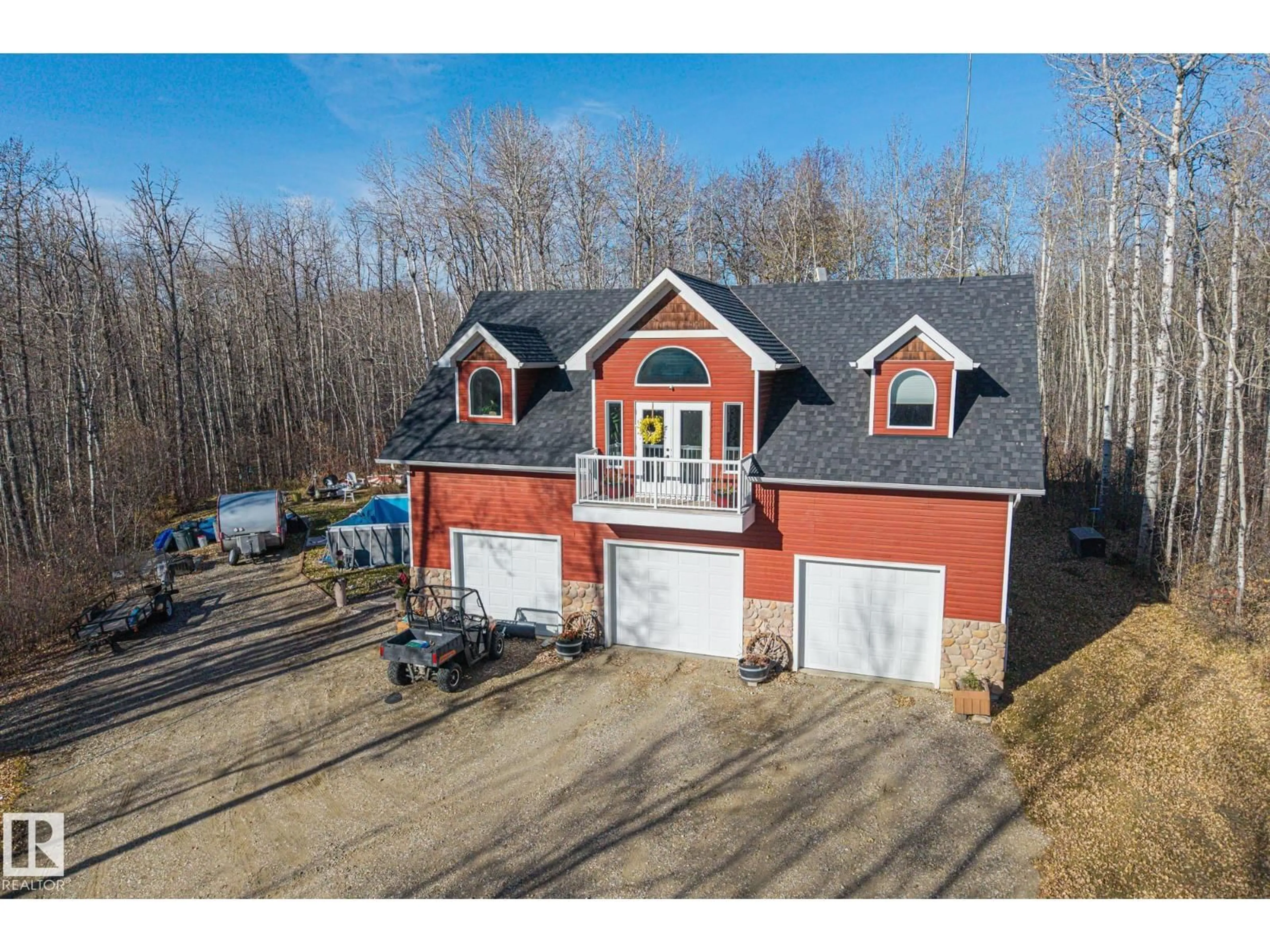 A pic from outside/outdoor area/front of a property/back of a property/a pic from drone, water/lake/river/ocean view for 53320 - 231 RGE ROAD 30, Rural Parkland County Alberta T7Y0E2