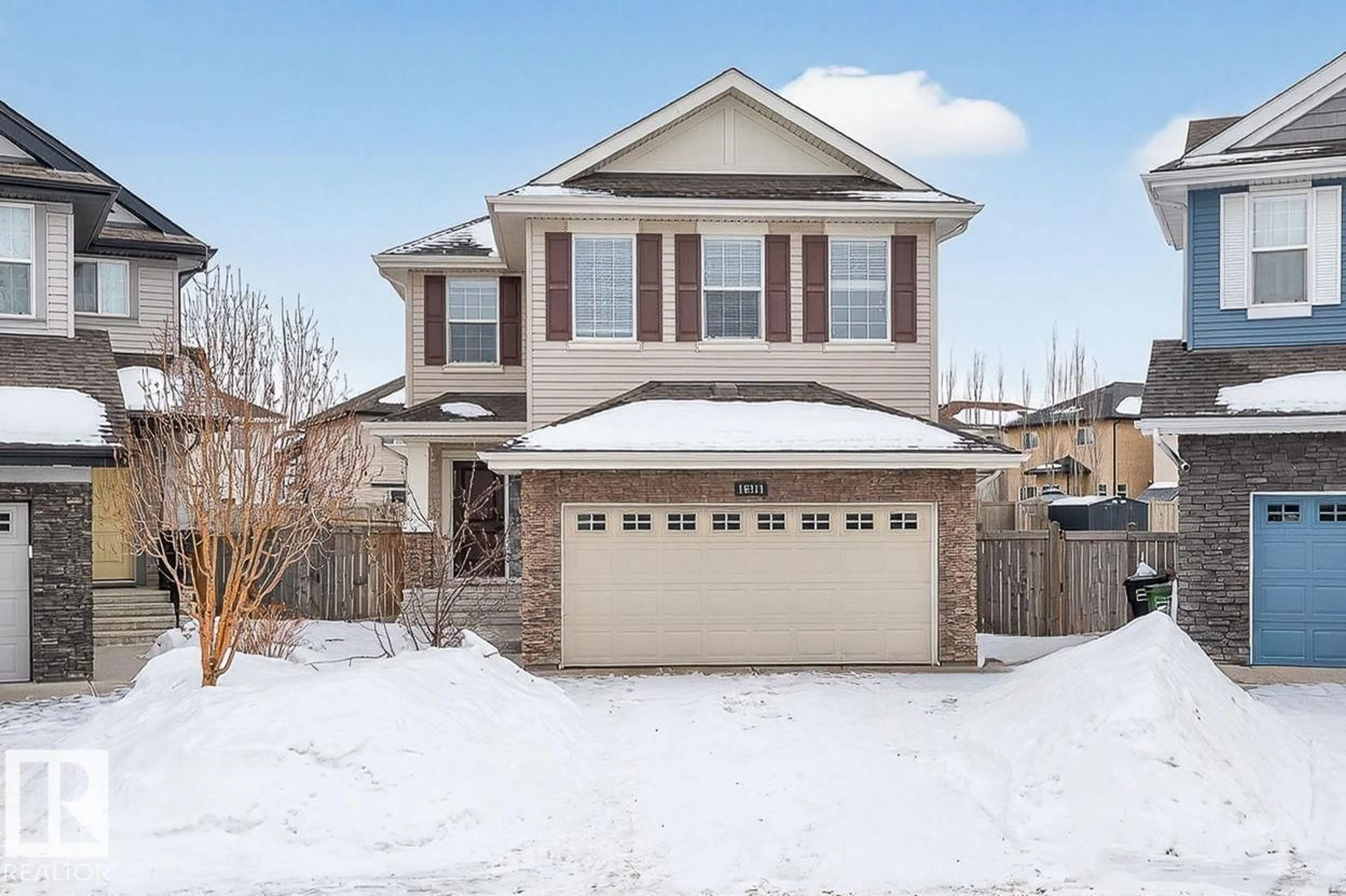 Home with vinyl exterior material, street for NW - 16311 135 ST, Edmonton Alberta T6V0J9