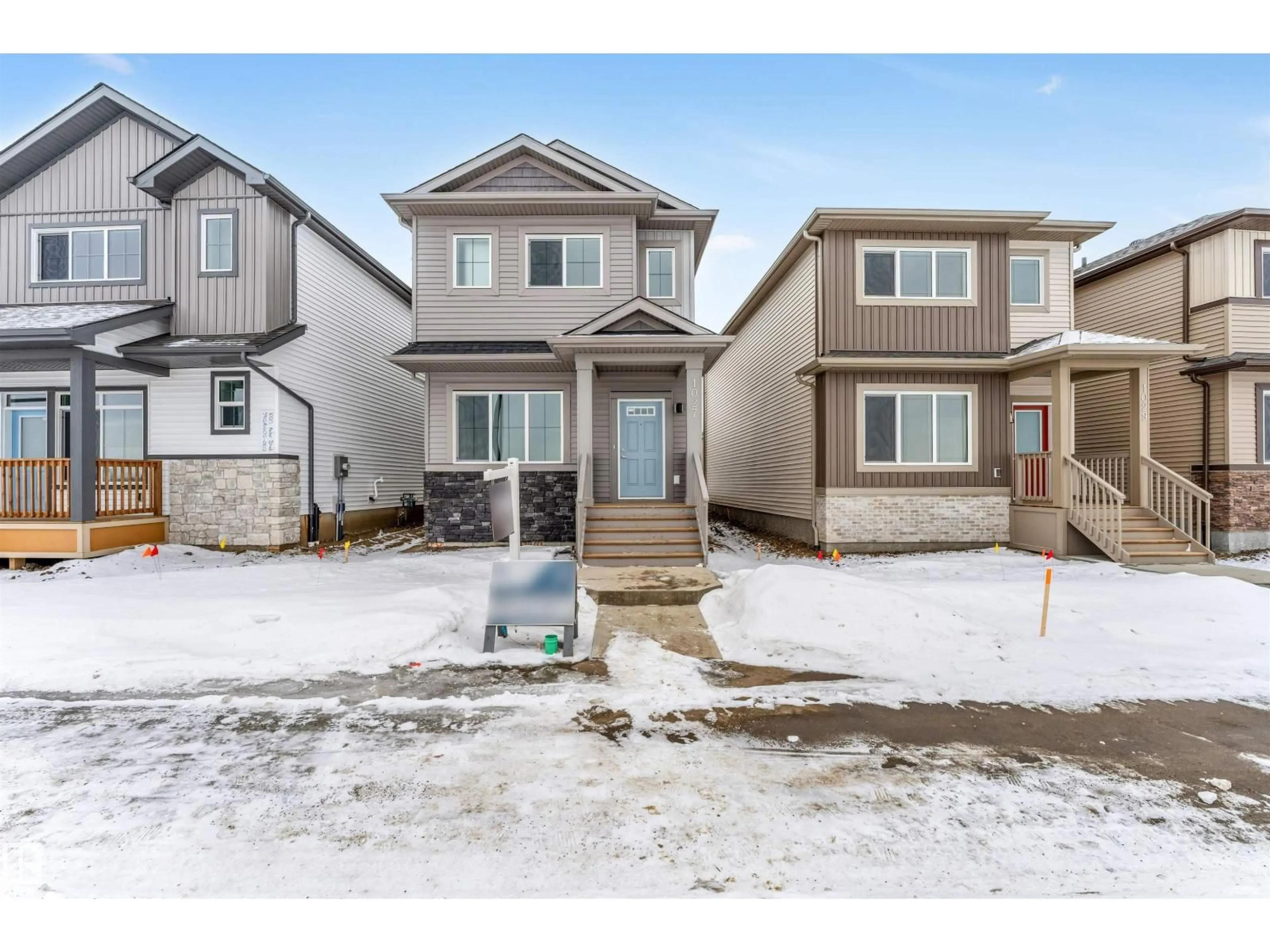 Unknown for 1027 ASTER BV, Edmonton Alberta T6T2W7