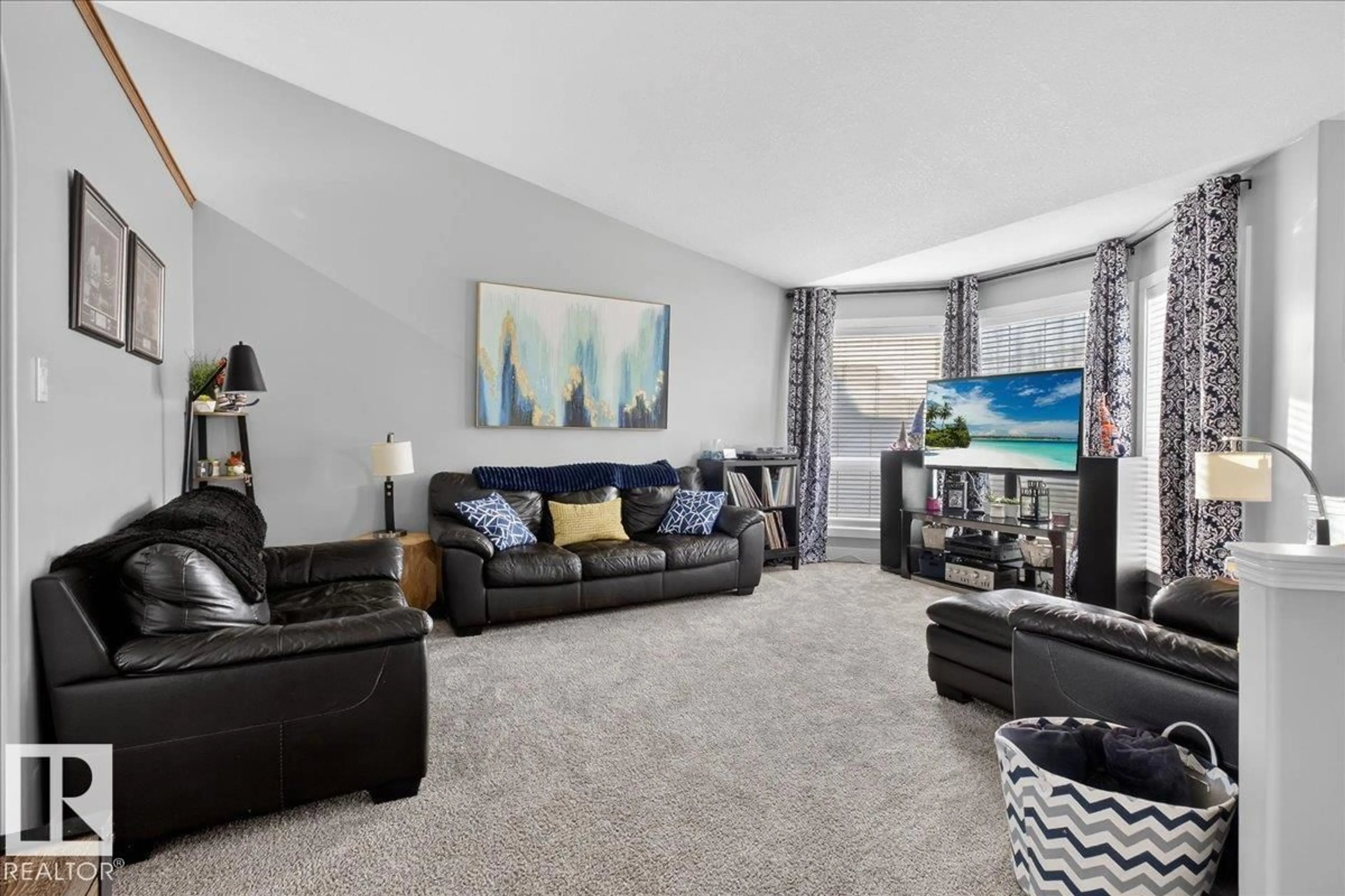 Living room with furniture, carpet floor for 3947 52 ST, Gibbons Alberta T0A1N0