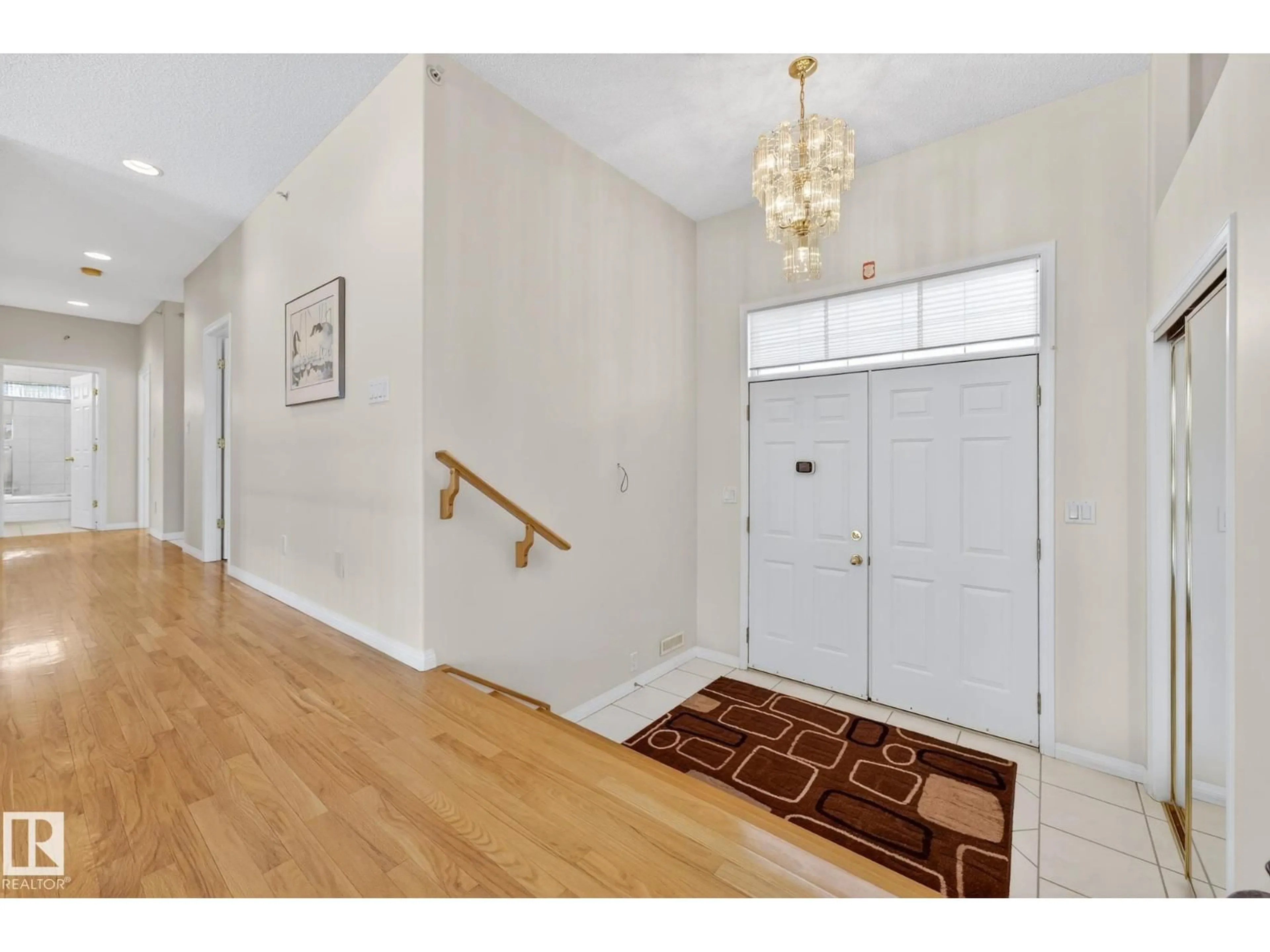 Indoor entryway for 83 53302 RGE ROAD 261, Rural Parkland County Alberta T7Y1A7