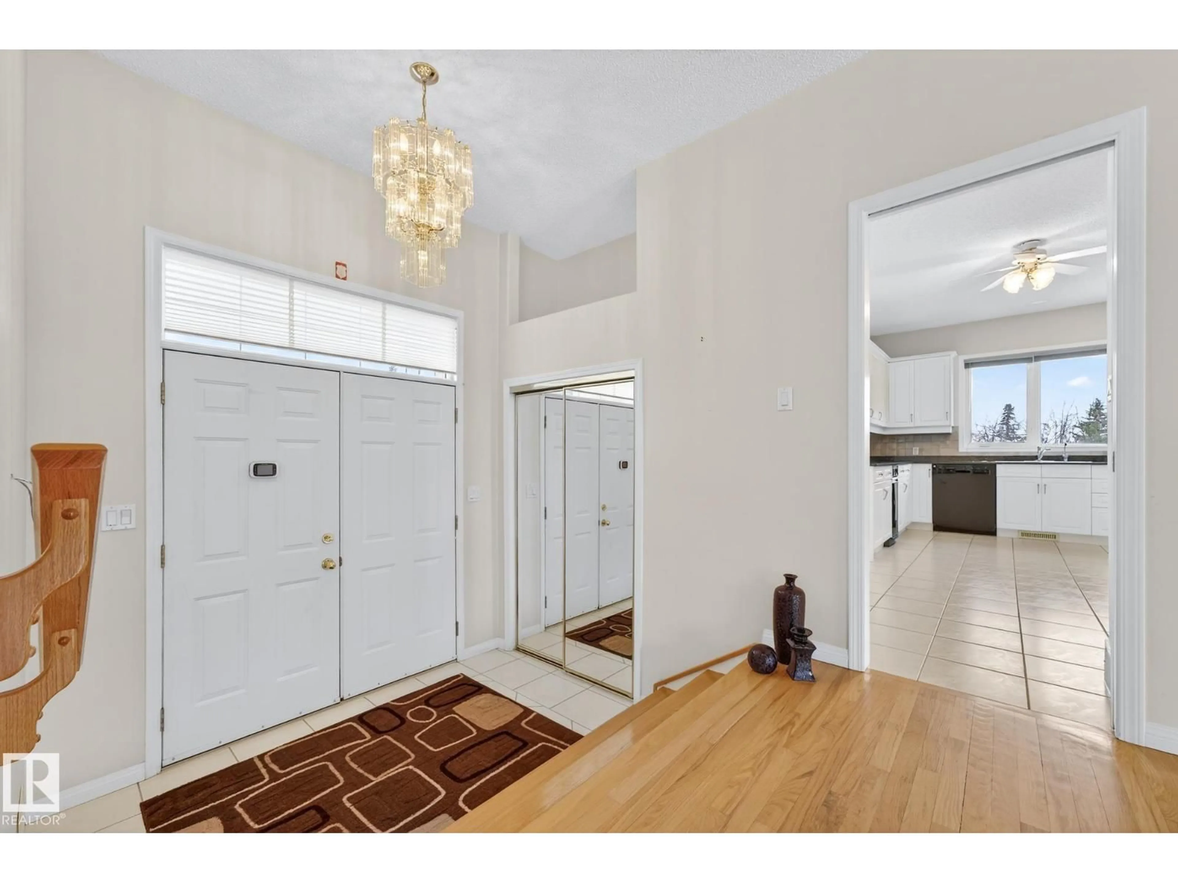 Indoor entryway for 83 53302 RGE ROAD 261, Rural Parkland County Alberta T7Y1A7