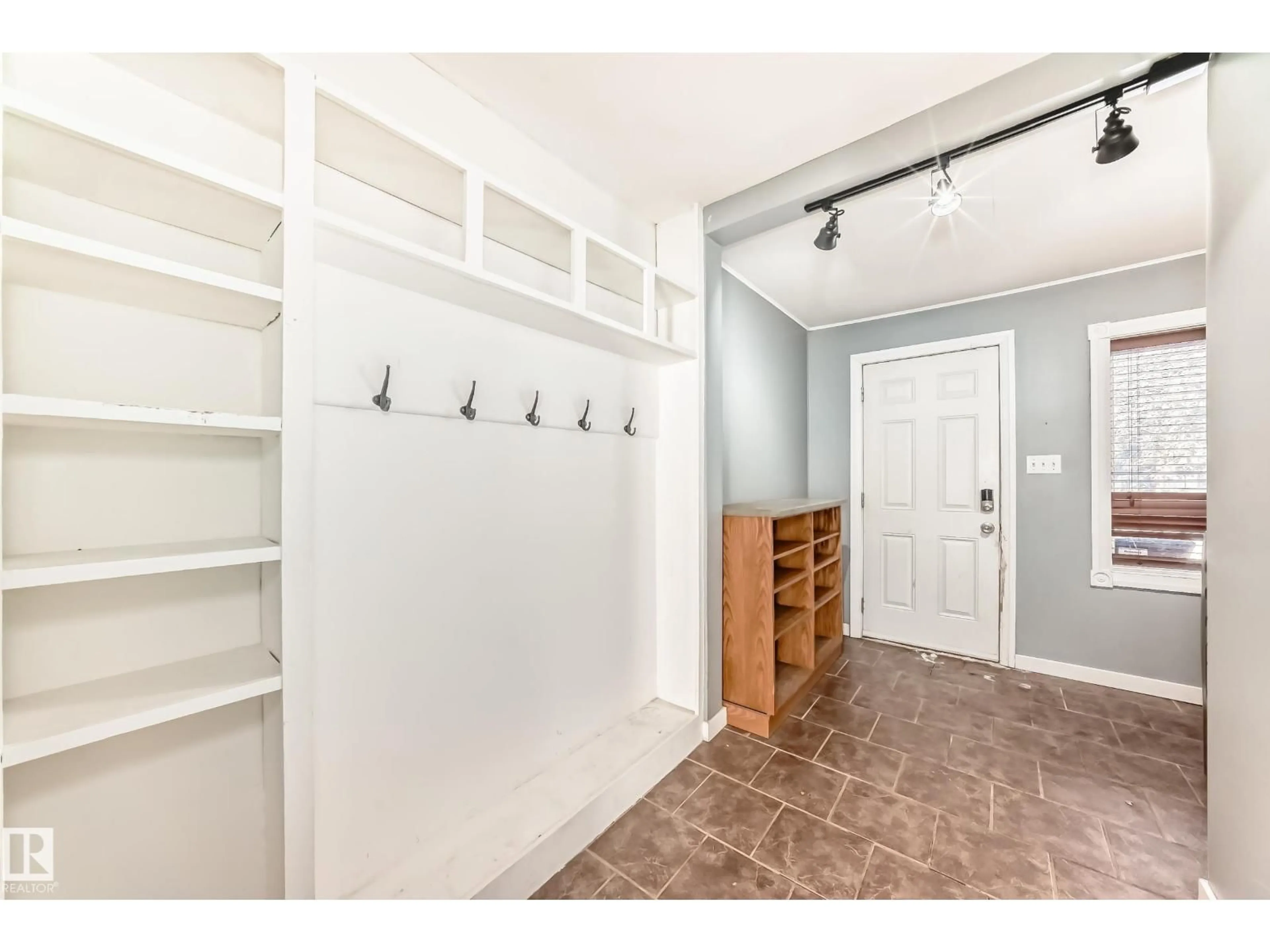 Storage room or clothes room or walk-in closet for 10115 104, Westlock Alberta T9P1V3