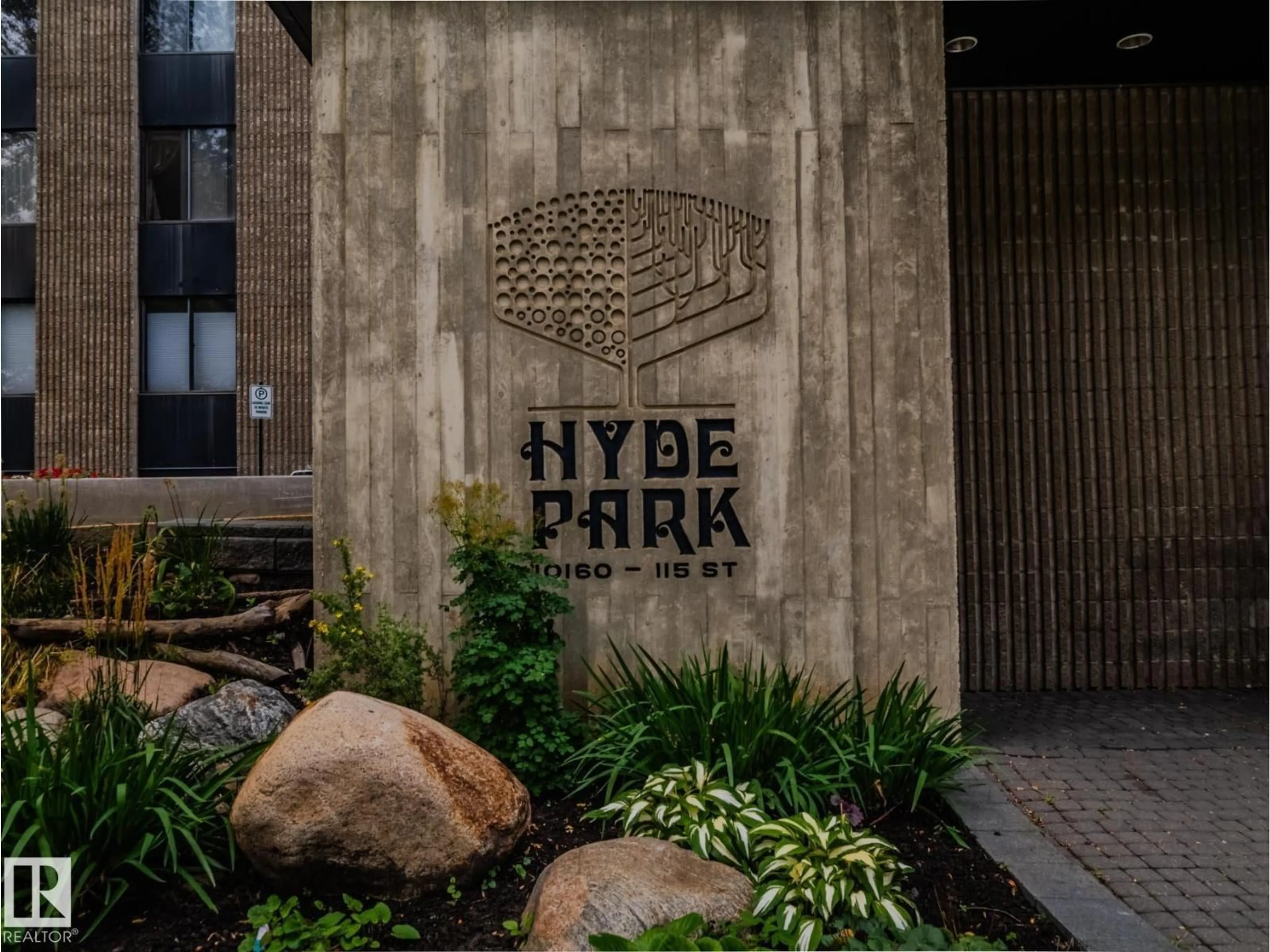 Indoor foyer for 1403 - 10160 115 ST NW, Edmonton Alberta T5K1T6