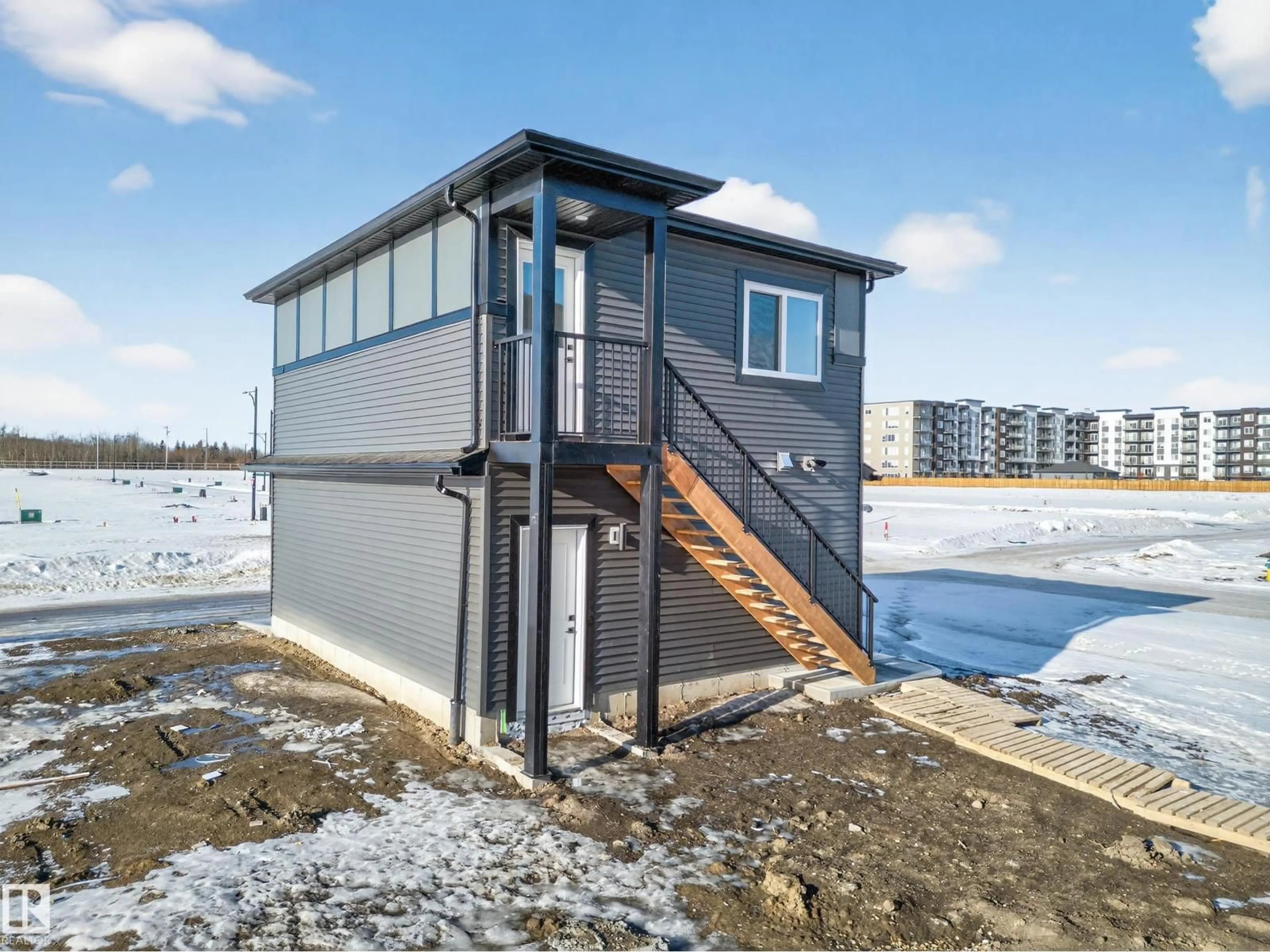 Shed for 3736 ERLANGER DR, Edmonton Alberta T6M3G5