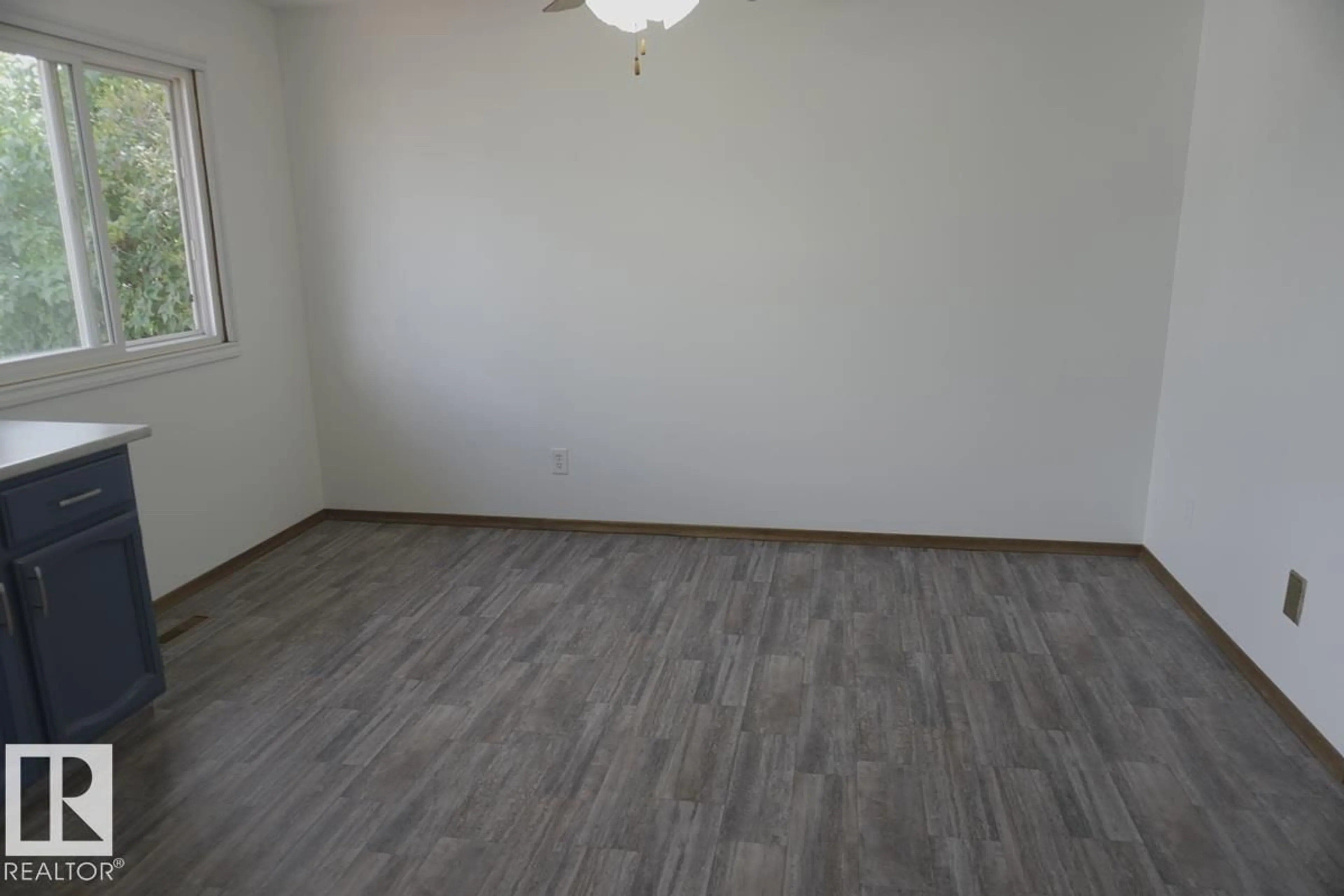 A pic of a room for 13011 123 ST, Edmonton Alberta T5J0J8