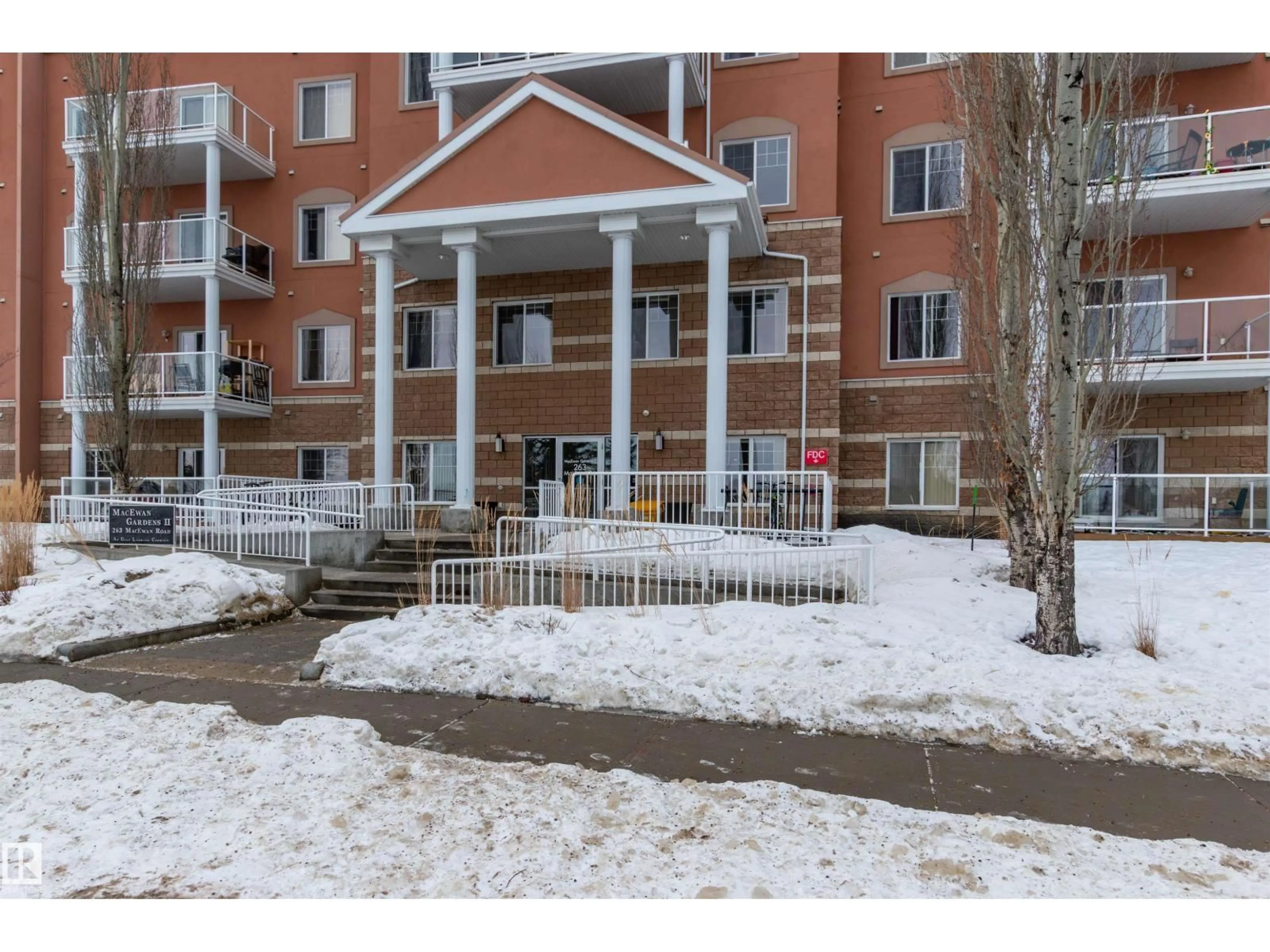 Unknown for #114 - 263 MACEWAN RD, Edmonton Alberta T6W0C4