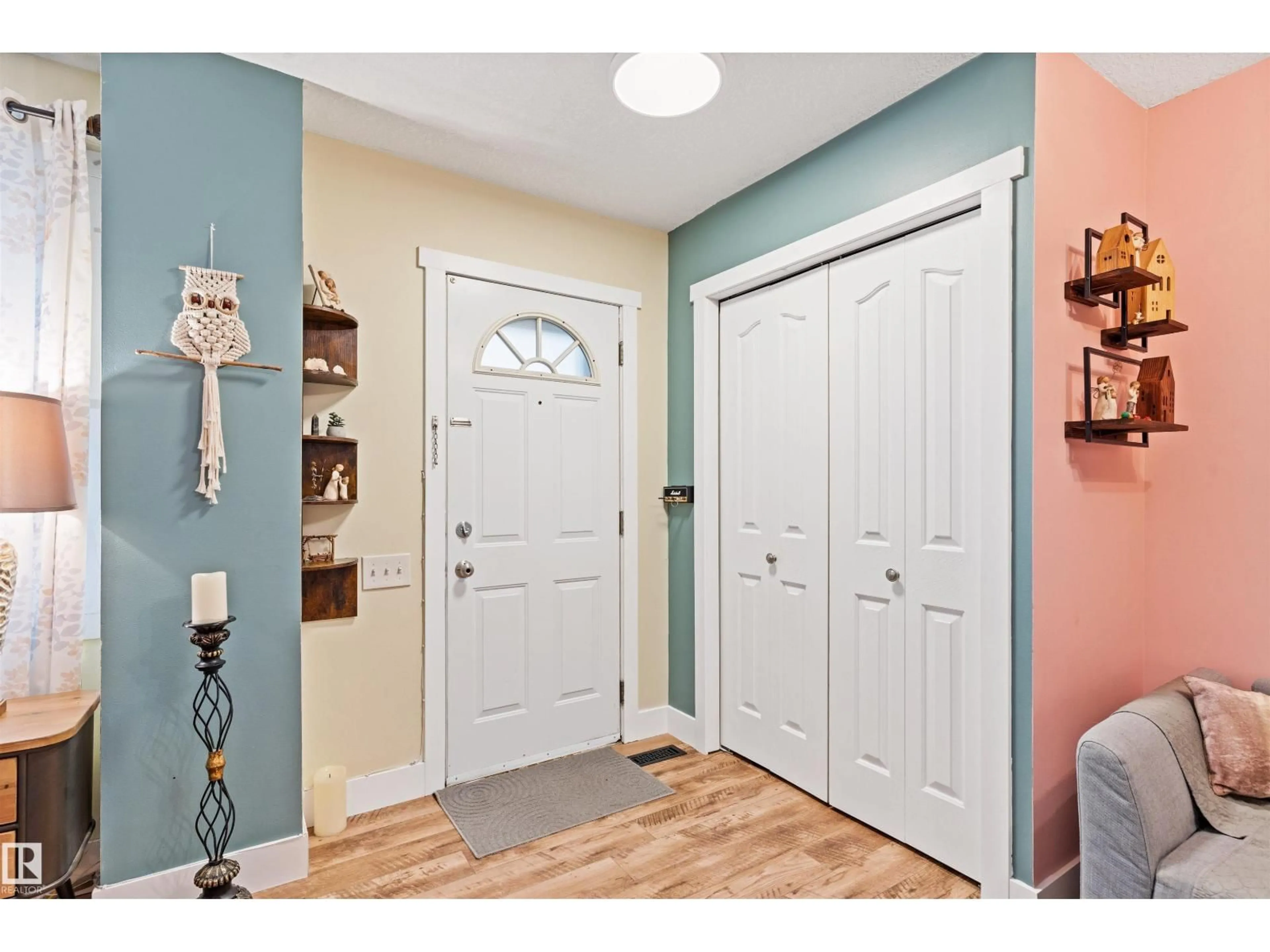 Indoor entryway for NW - 7923 178 ST, Edmonton Alberta T5T1L3