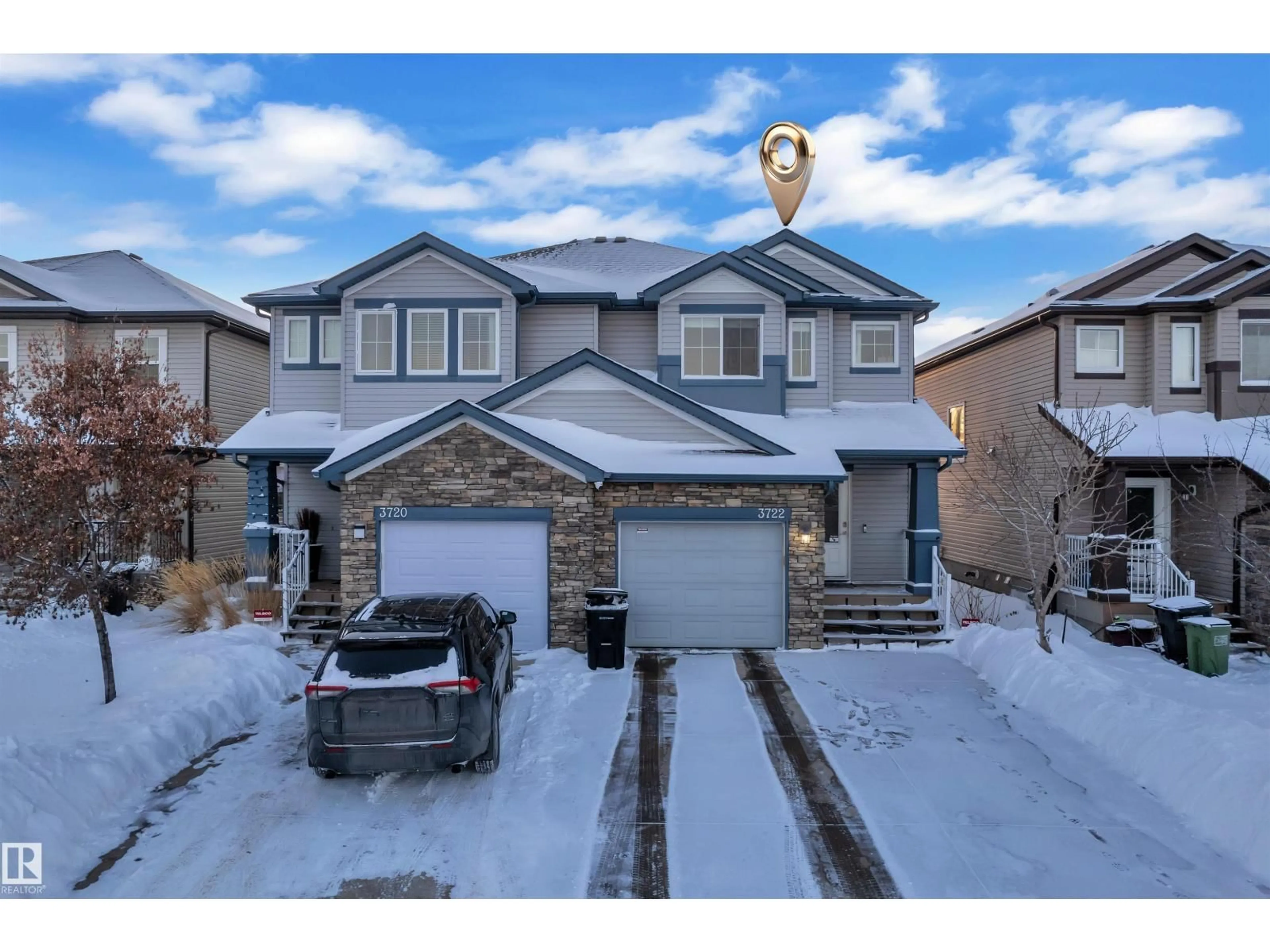 A pic from outside/outdoor area/front of a property/back of a property/a pic from drone, street for 3722 9 ST, Edmonton Alberta T6T0S3