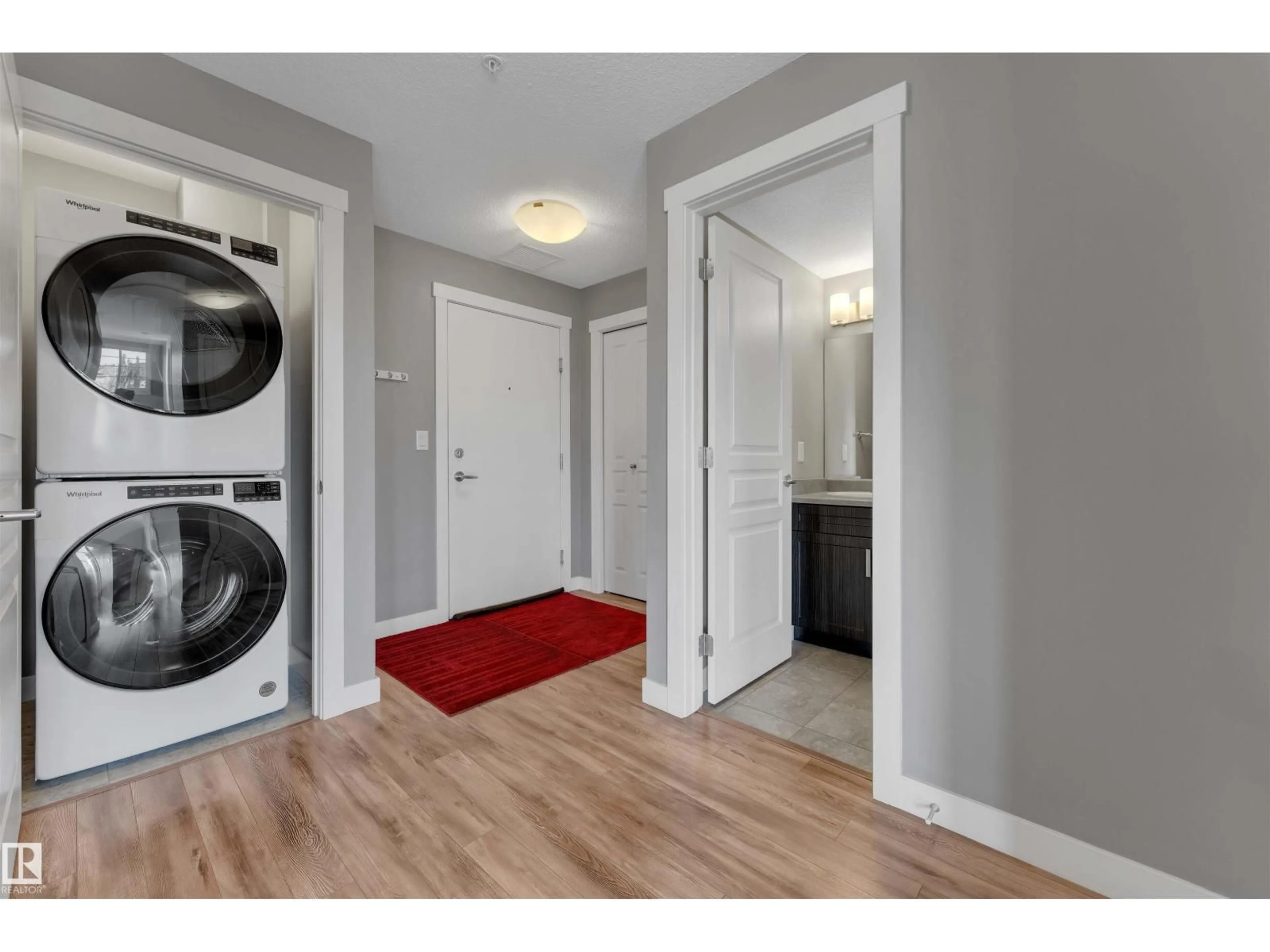 Indoor entryway for 319 - 3670 139 AV NW, Edmonton Alberta T5Y3N5