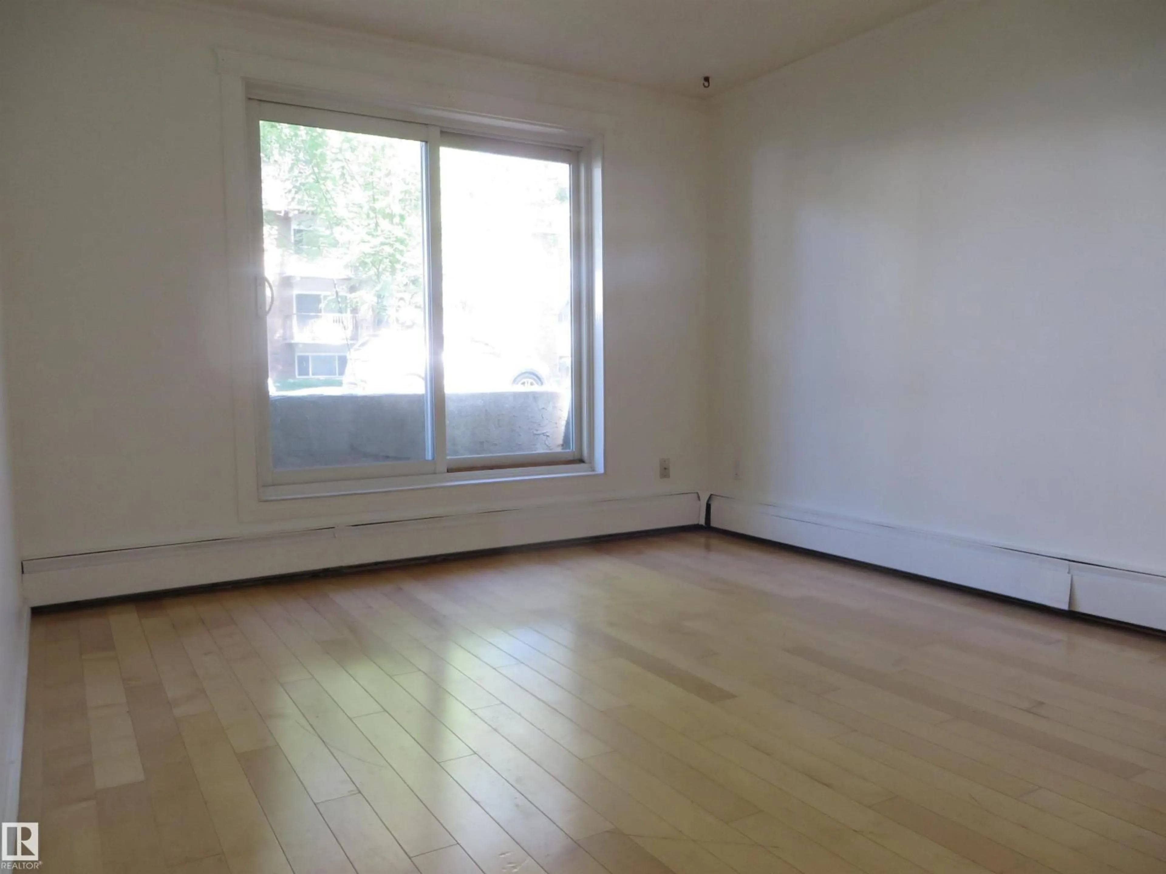 A pic of a room for #102 - 10547 83 AV, Edmonton Alberta T6E2E1