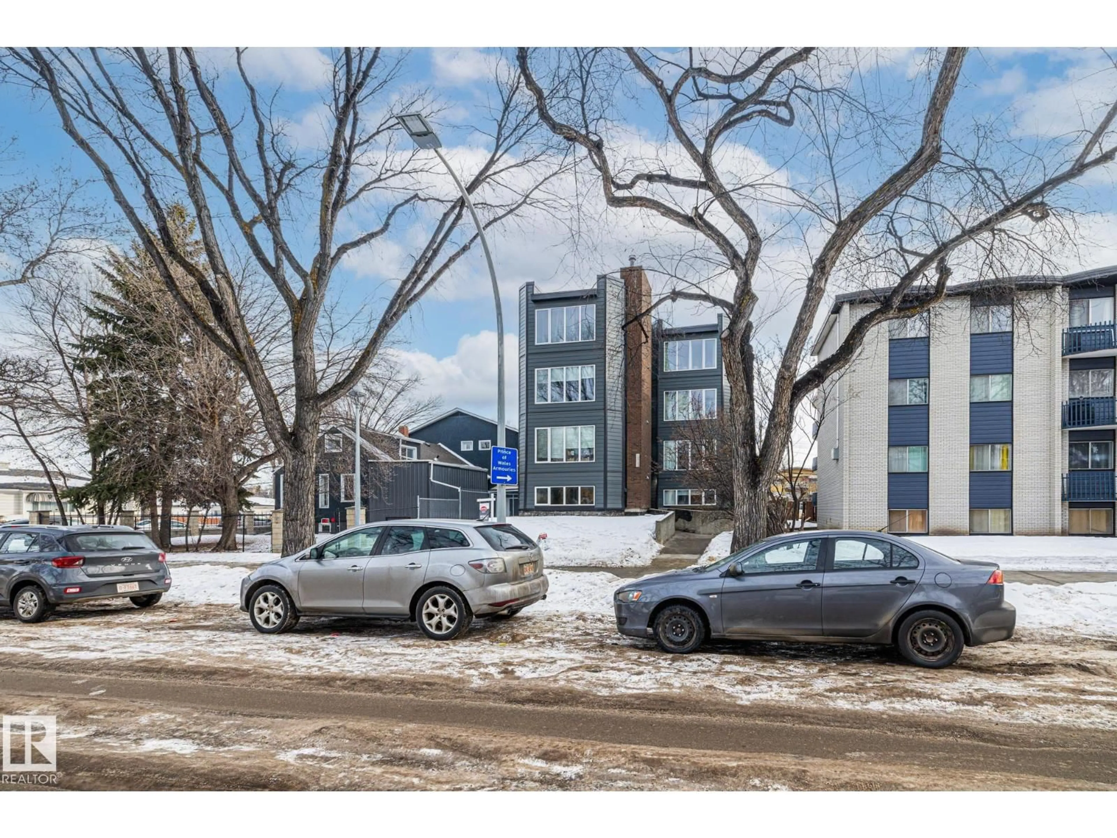 Unknown for #201 - 10743 107 ST, Edmonton Alberta T5H2Y9