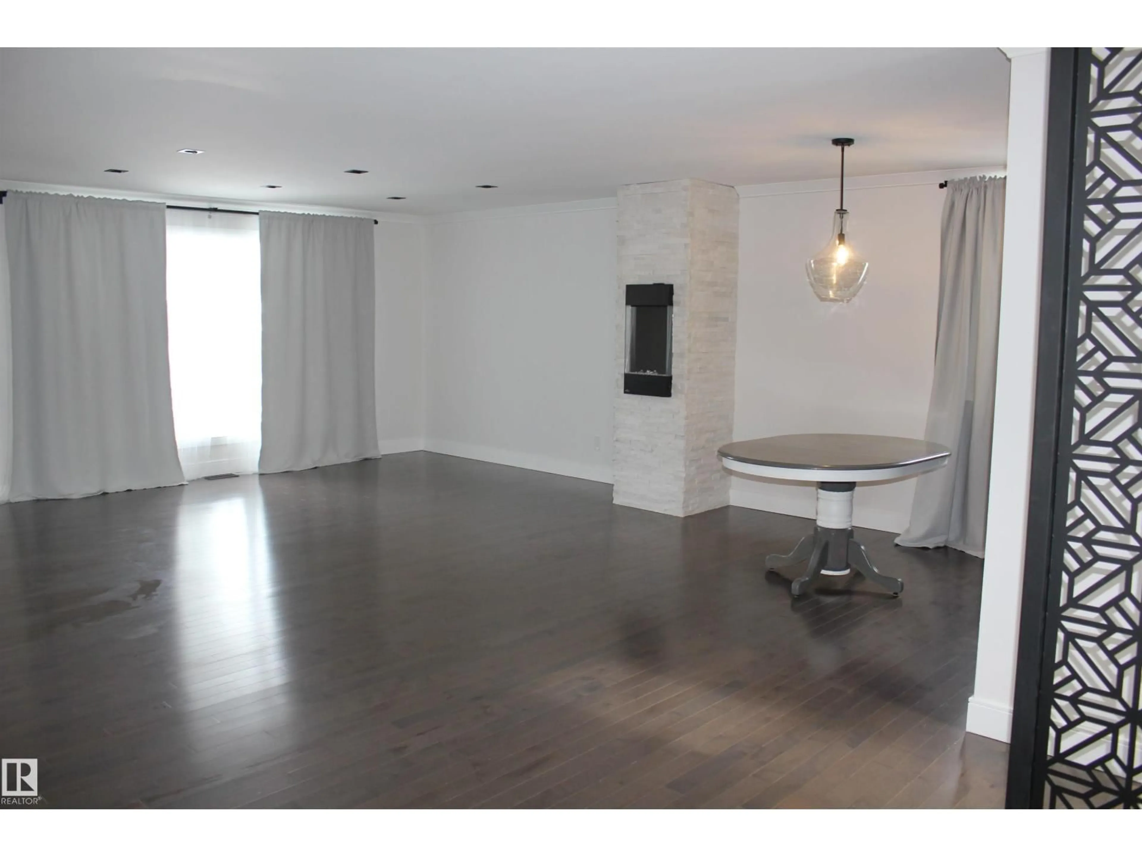 A pic of a room for 5105 59 AV, Elk Point Alberta T0A1A0