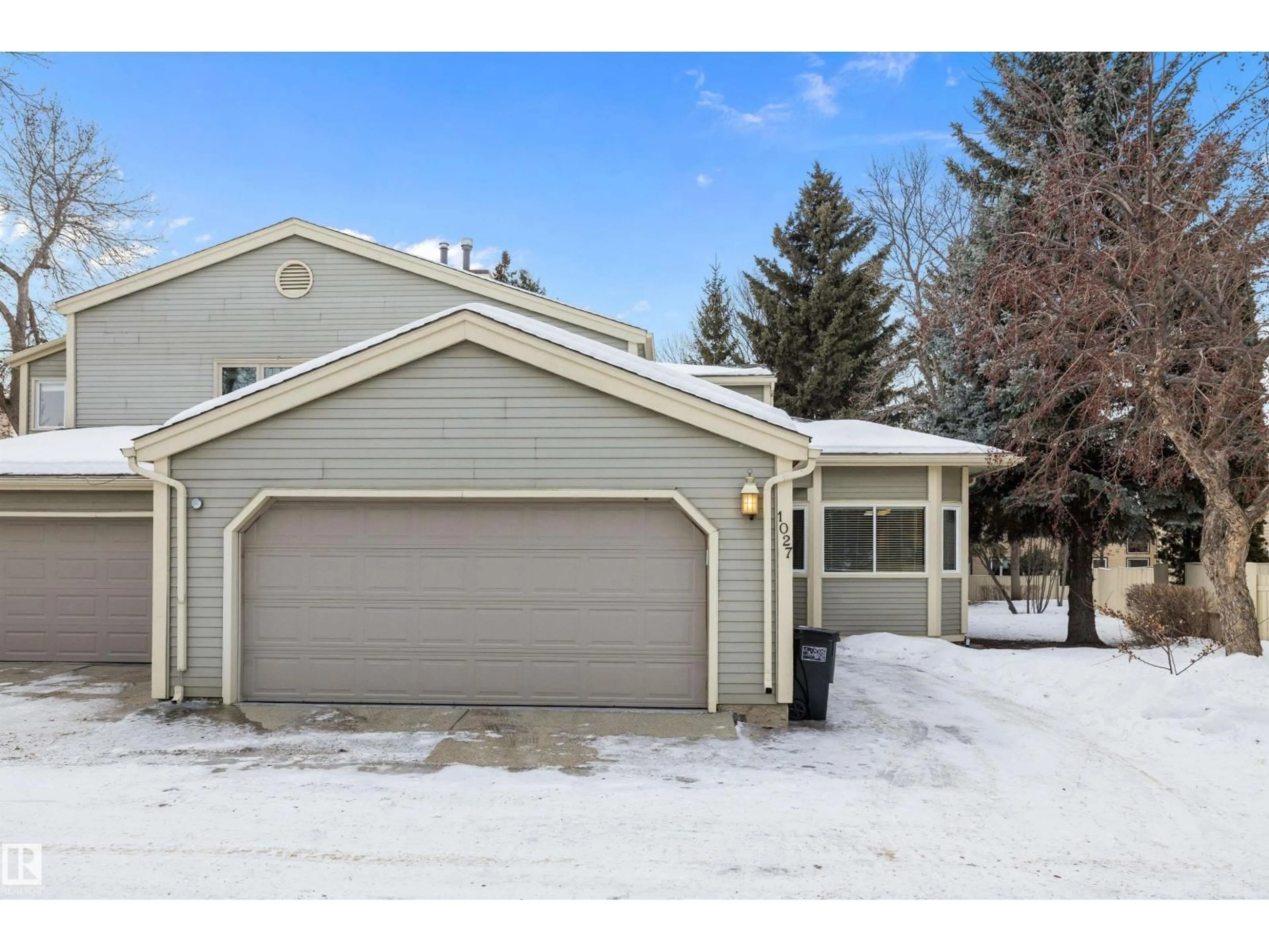 Unknown for NW - 1027 109 ST, Edmonton Alberta T6J5G2