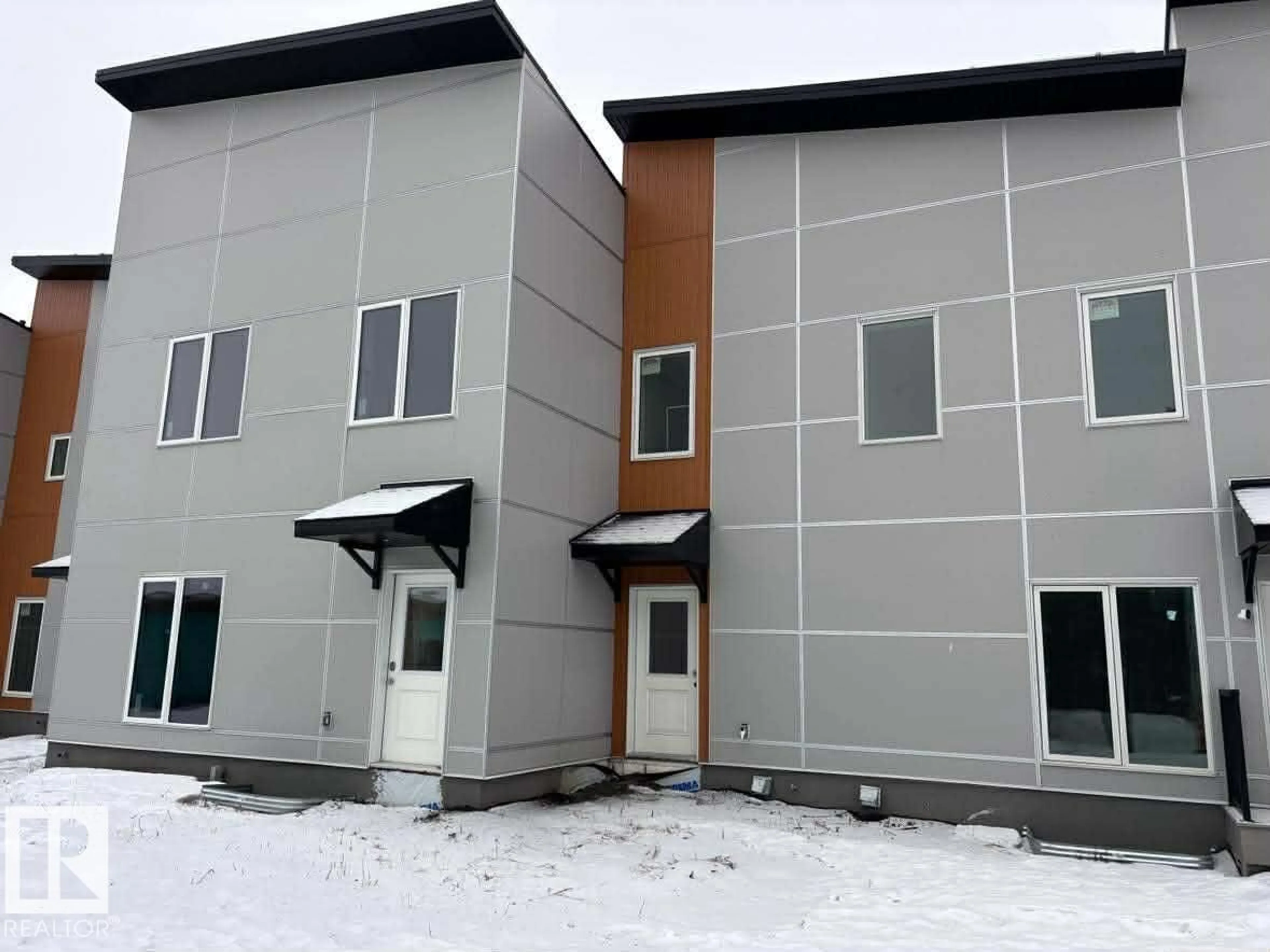 Home with vinyl exterior material, building for 2748 BLATCHFORD RD, Edmonton Alberta T5G0W6