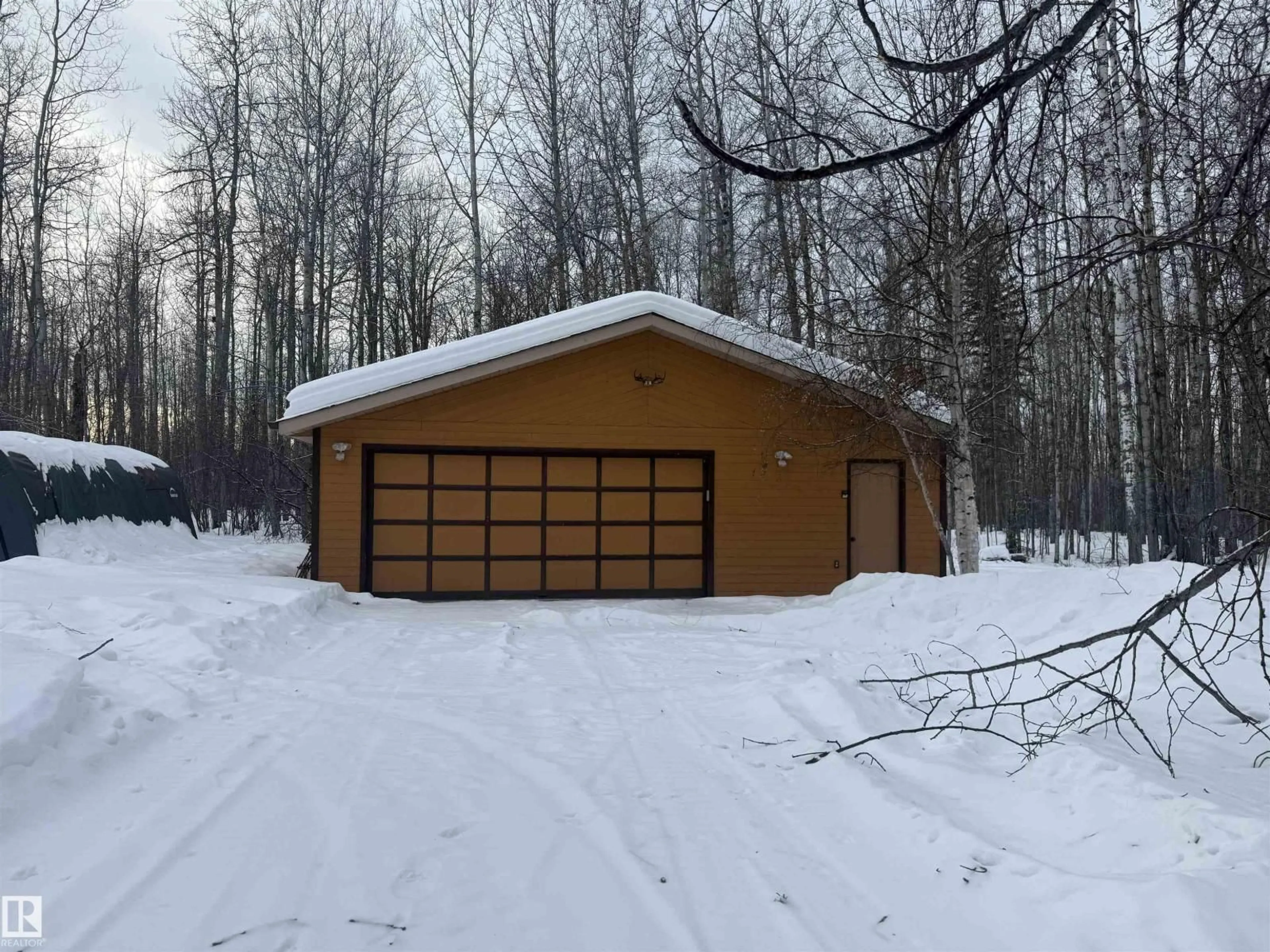 Indoor garage for 34 ELLA MAE CR, Rural Athabasca County Alberta T9S1S3